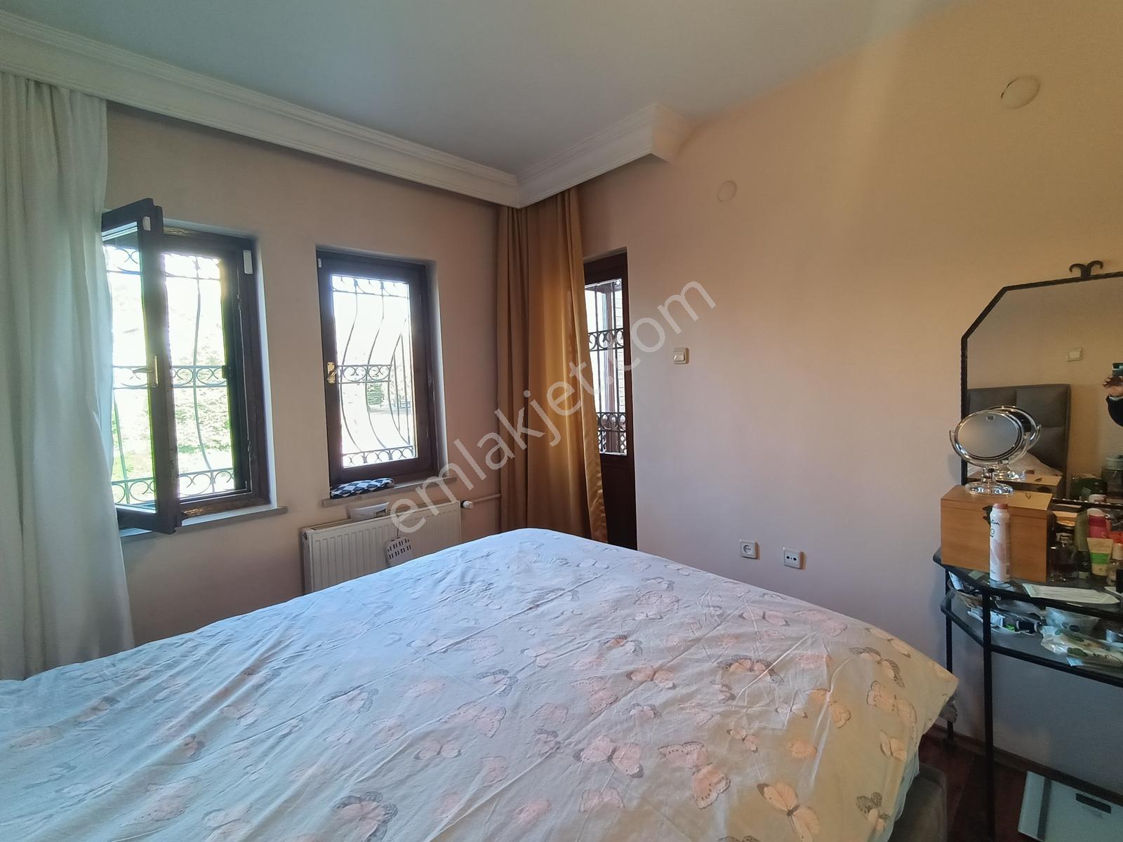 Emaks'tan/çayyolu/deste Sitesinde/iyi Konumda/5+1/villa - Görsel 7