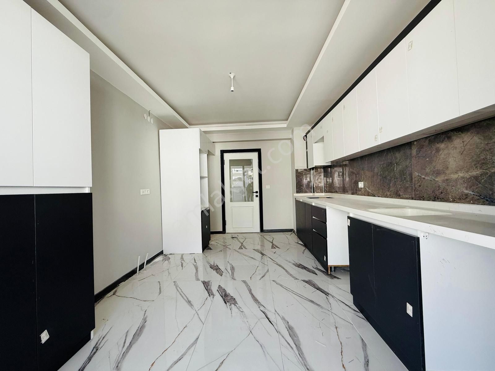 ꧁▇yılmaz'dan▇꧂site İçerisinde Ara Katta Sıfır Yapılı 3+1 Daire - Görsel 5