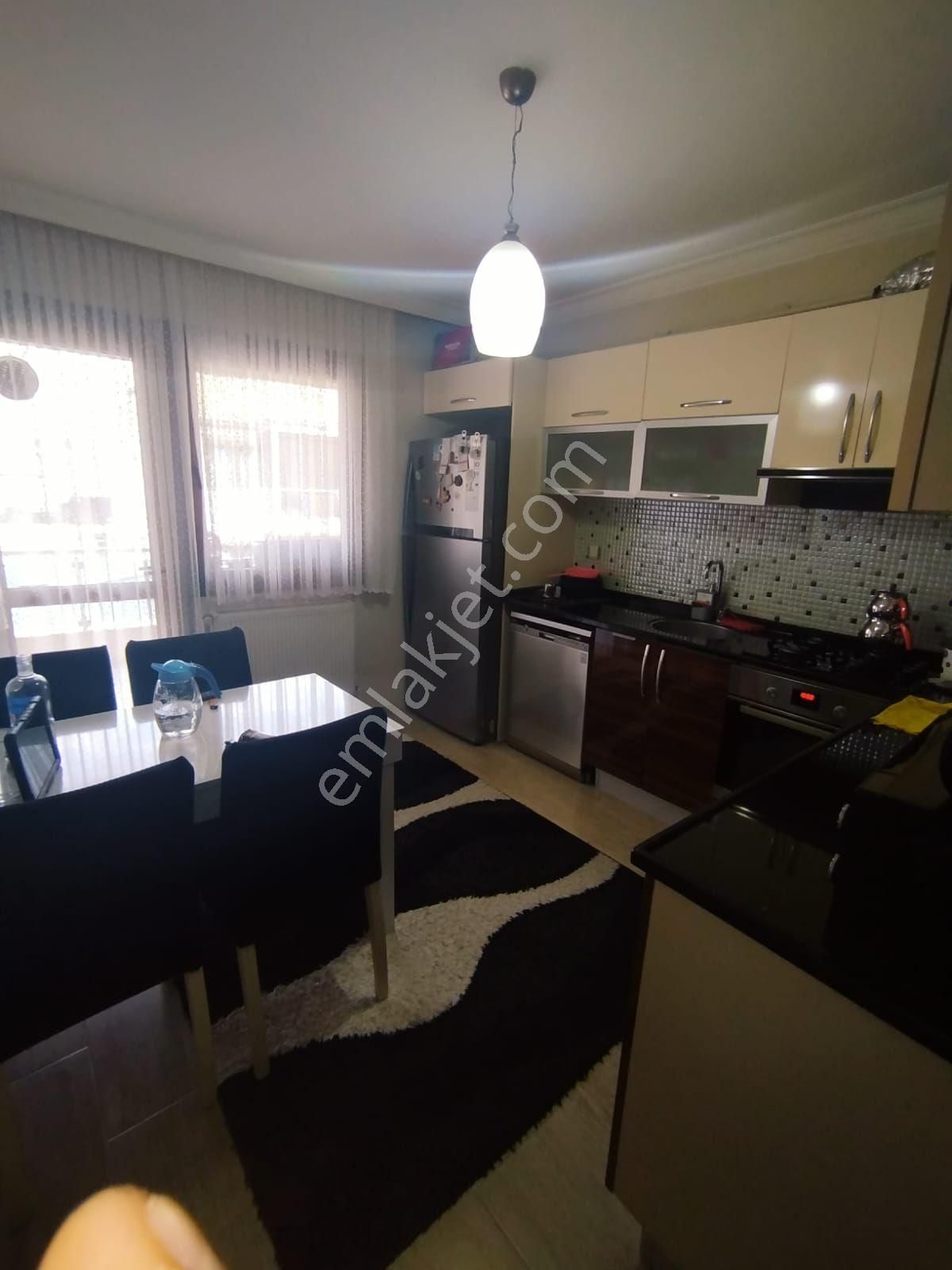 Kozagaç Mahallesi/ebeveyin Banyolu/3+1/eşyasız/140m² - Görsel 2