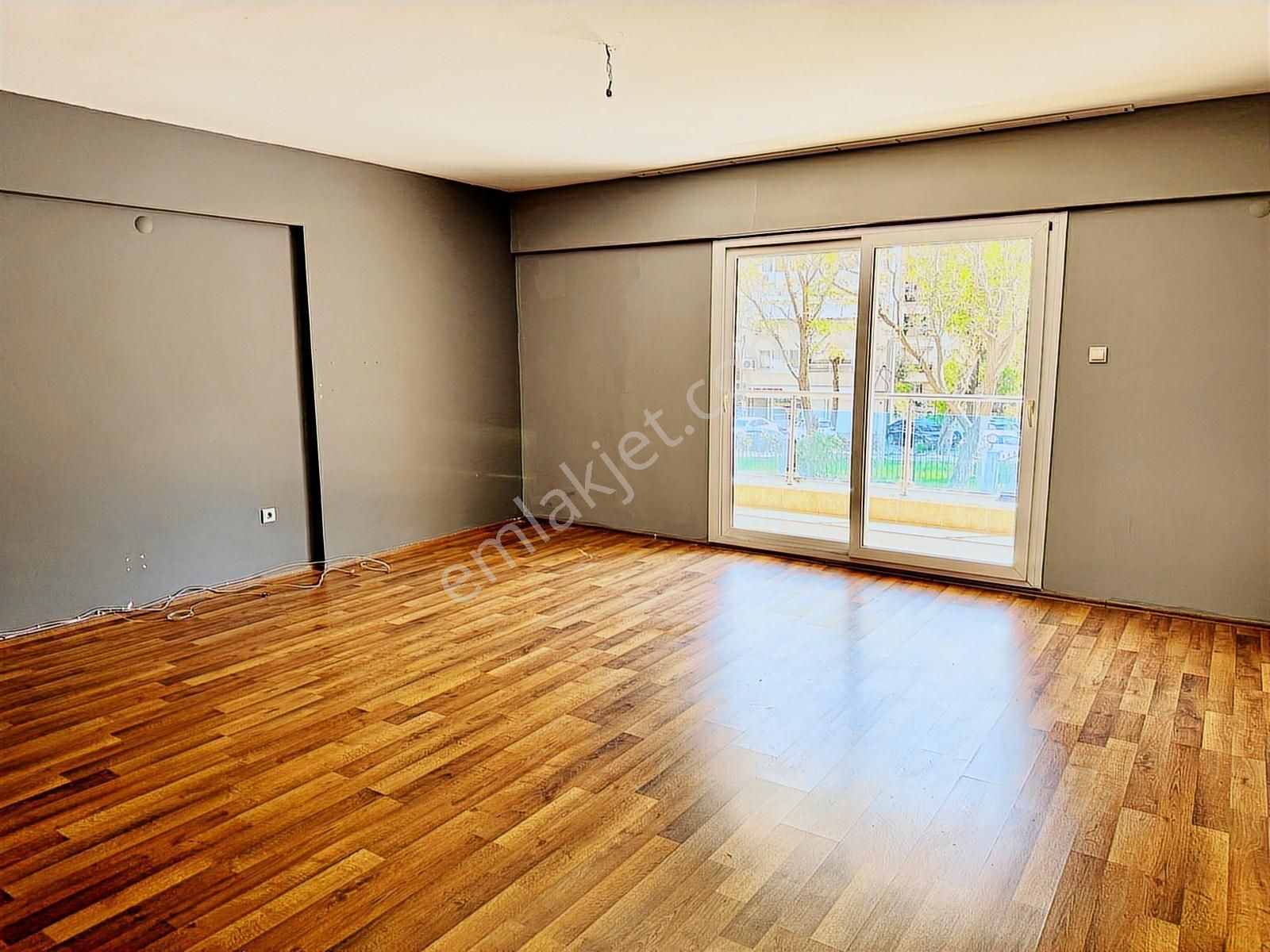 Bornova Erzene Mah 3+1 Özel Otoparklı Kiralık Daire - Görsel 6