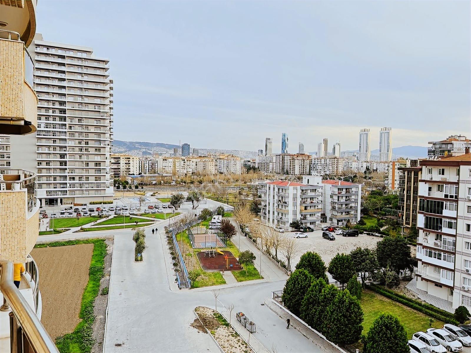 Bayraklı Osmangazi Mah Opet Arkası 3+1 Satılık Daire - Görsel 17