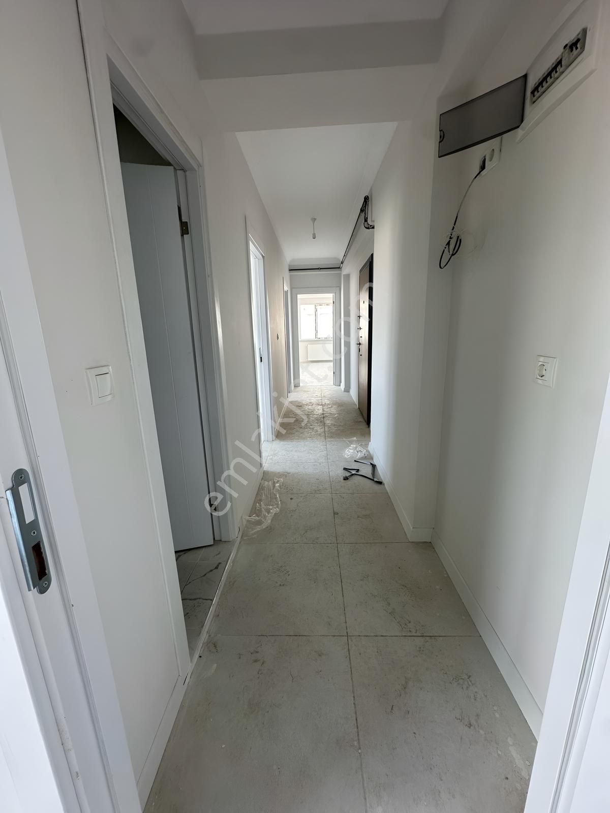 Ortanokta Gayrimenkulden Site İçi Lüx 2+1 Temiz Arakat Daire - Görsel 3