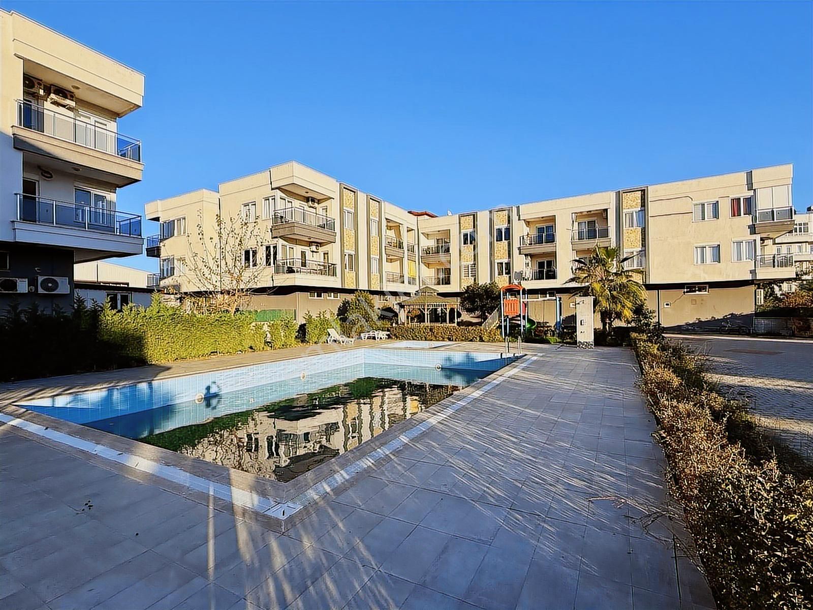 Alanya Konaklı'da Havuzlu Sitede Eşyalı Daire | Tekce