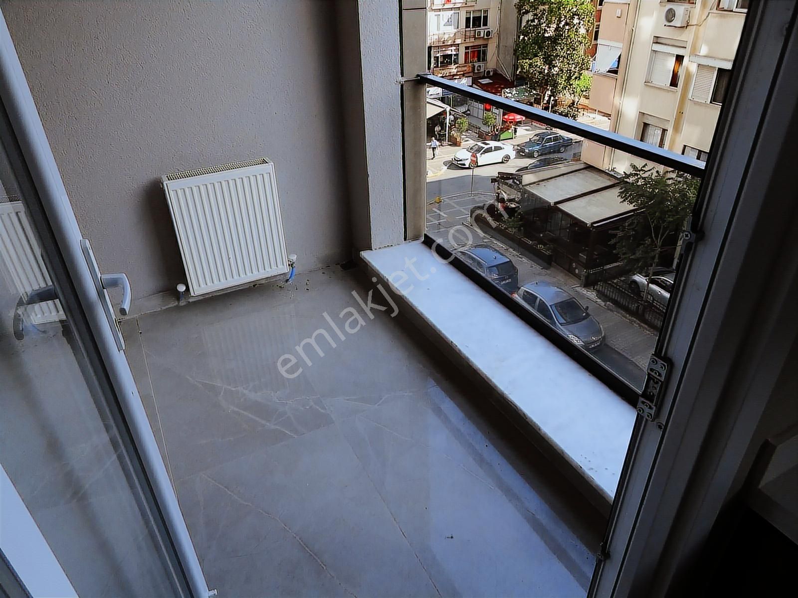 Bostancı Merkez Kombili Ebeveynli Balkonlu Sıfır Daire 3+1,140m2 - Görsel 8