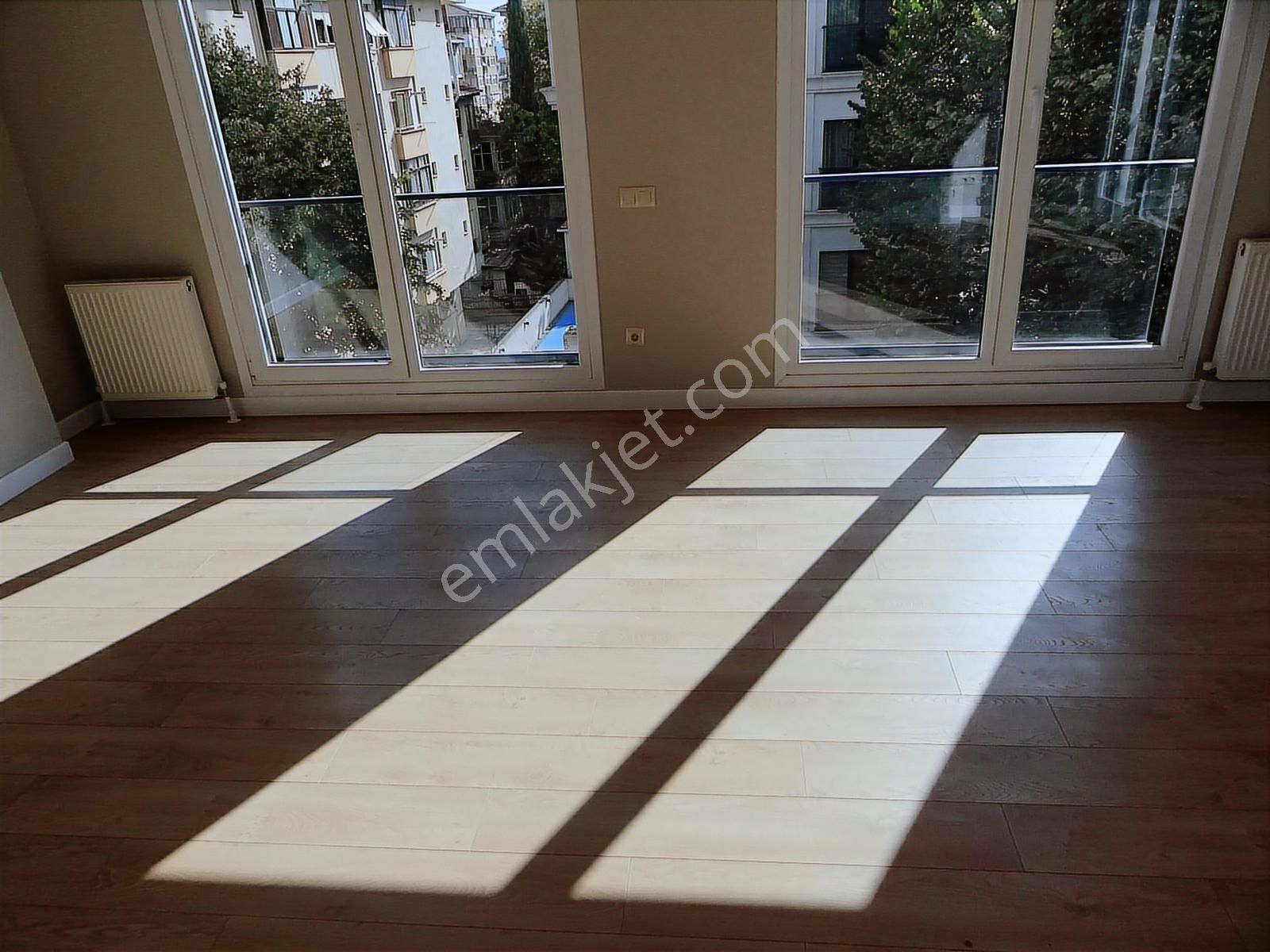 Bostancı Merkez Kombili Ebeveynli Balkonlu Sıfır Daire 3+1,140m2 - Görsel 13