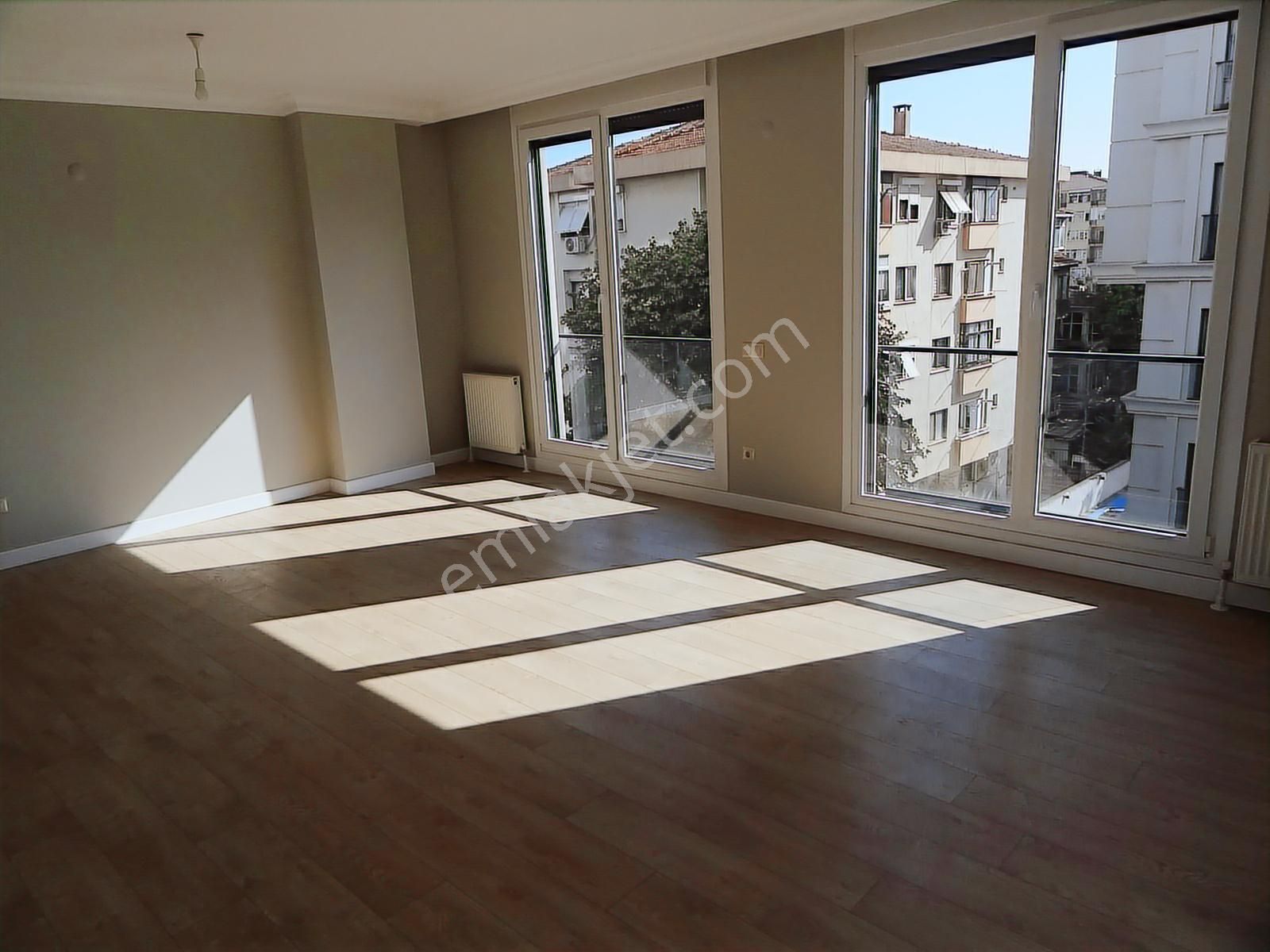 Bostancı Merkez Kombili Ebeveynli Balkonlu Sıfır Daire 3+1,140m2 - Görsel 6