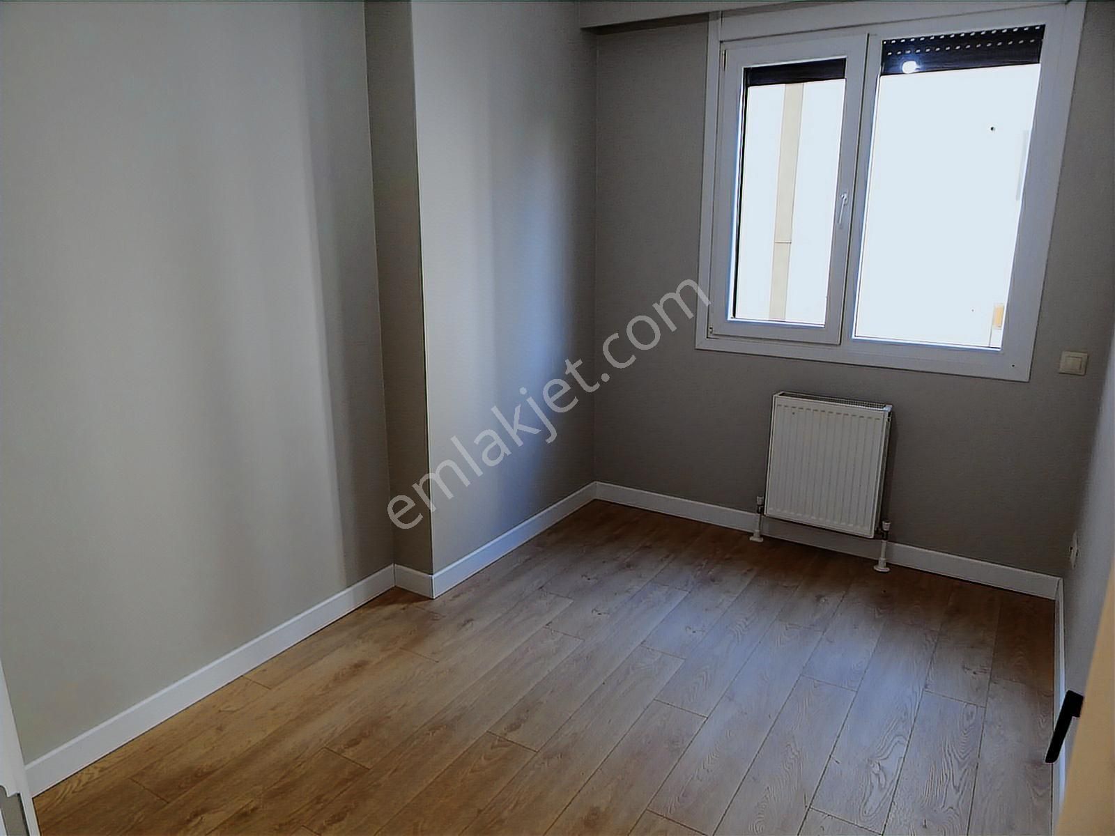 Bostancı Merkez Kombili Ebeveynli Balkonlu Sıfır Daire 3+1,140m2 - Görsel 14