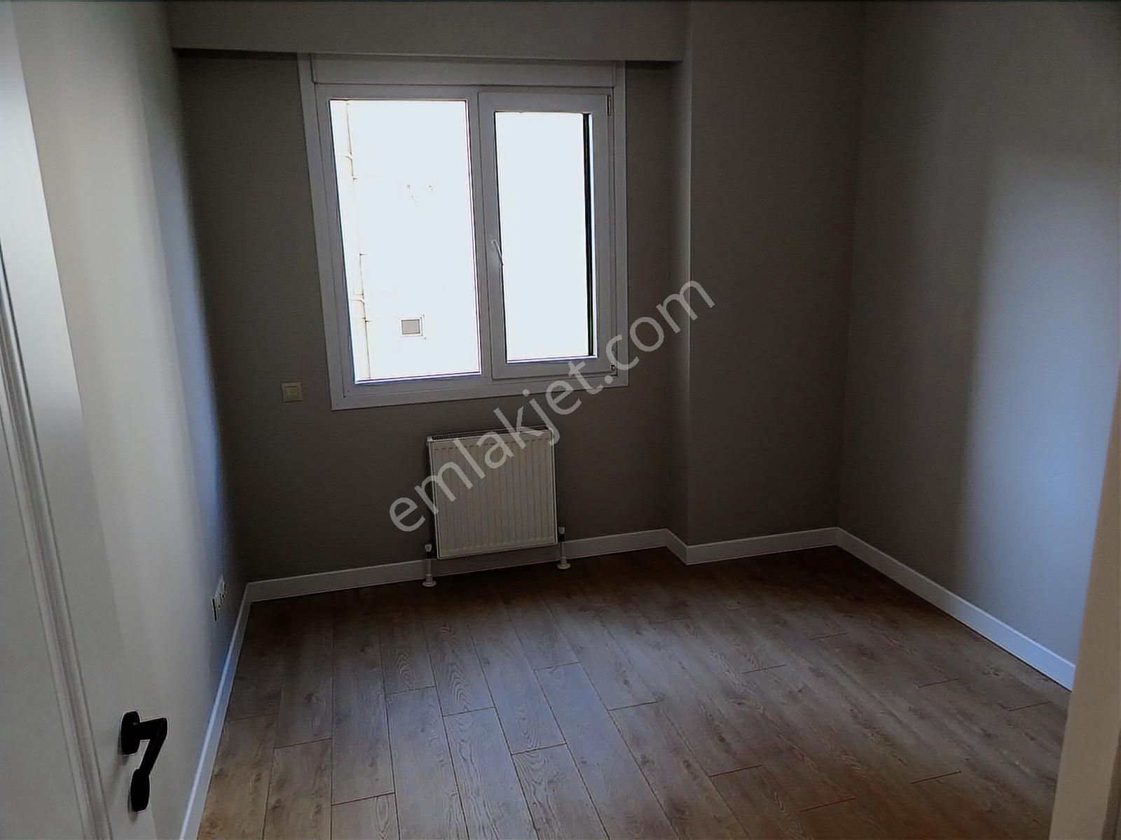 Bostancı Merkez Kombili Ebeveynli Balkonlu Sıfır Daire 3+1,140m2 - Görsel 20
