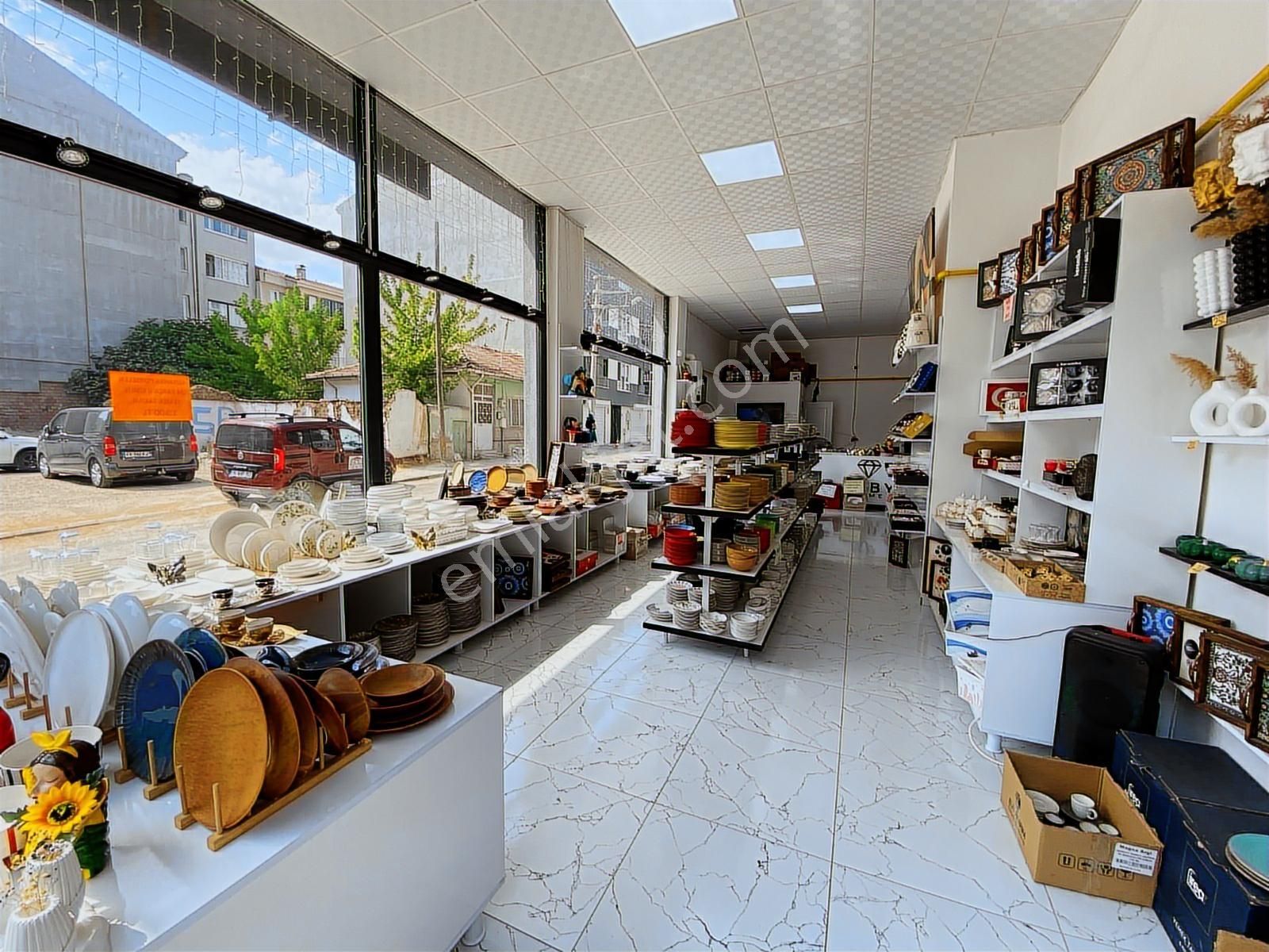 Bess'den Çamlıca Mahallesi Birlik Cad. Üzeri Satılık İş Yeri - Görsel 4