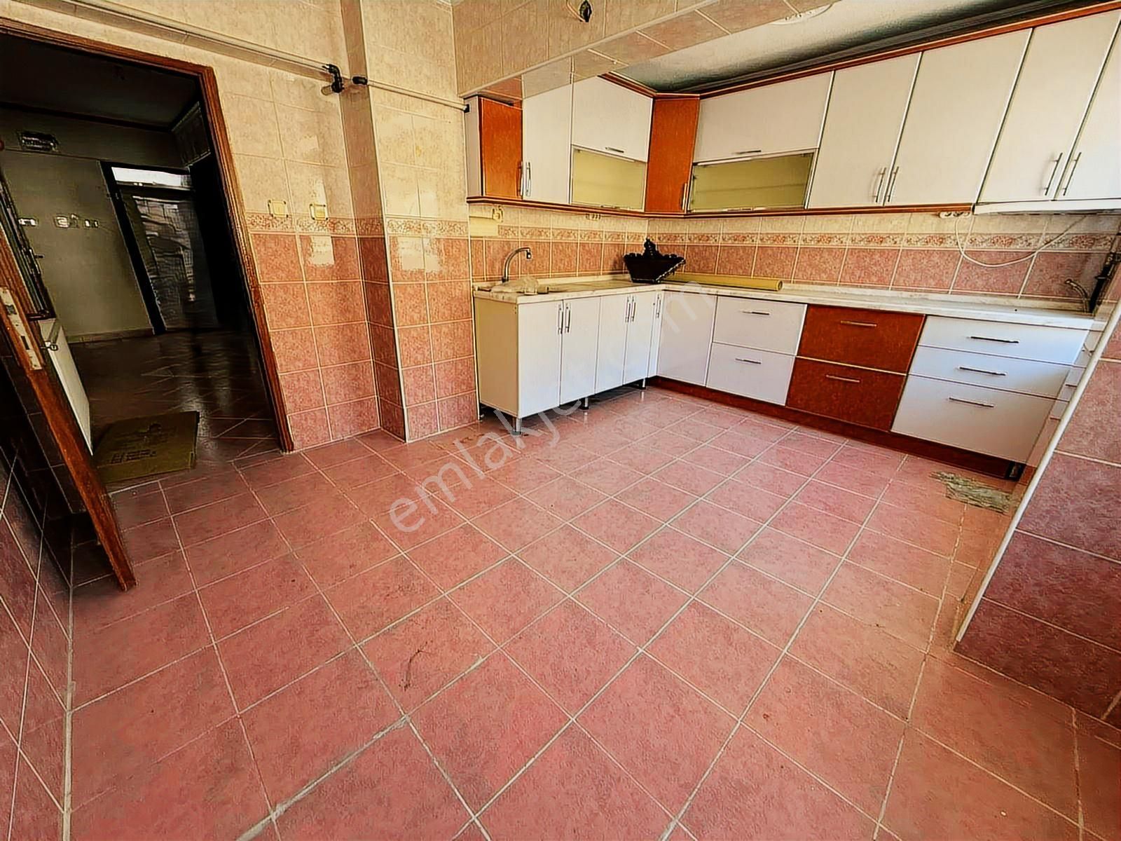 ꧁▇yılmaz'dan▇꧂merkezi Konumda Masrafsız Teraslı 5+1 Daire - Görsel 15