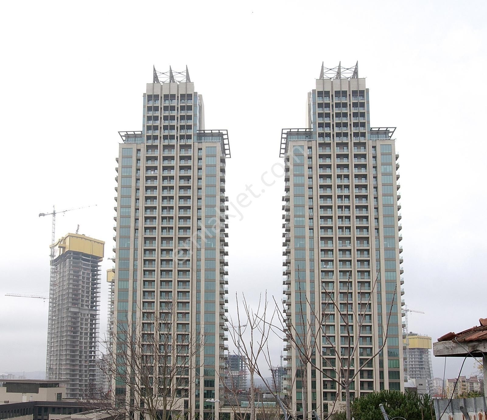 Eclipse Maslak 3+1 Ara Kat Güncel Boş Satılık Daire - Sale