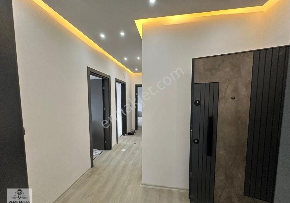 Milas Cumhuriyet Mahallesinde Site İçinde Yer Alan 3+1 Daire Kiralıktır - Görsel 5