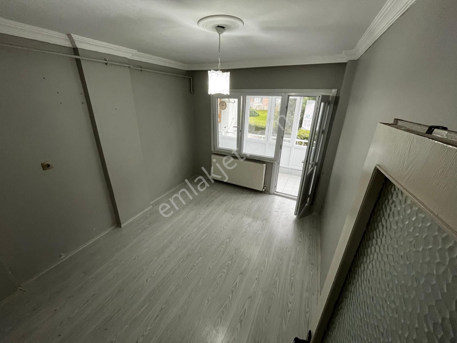 Blue Yatırımdan Site İçinde 1+1 Giriş Kat Temiz Daire !!! - Görsel 8