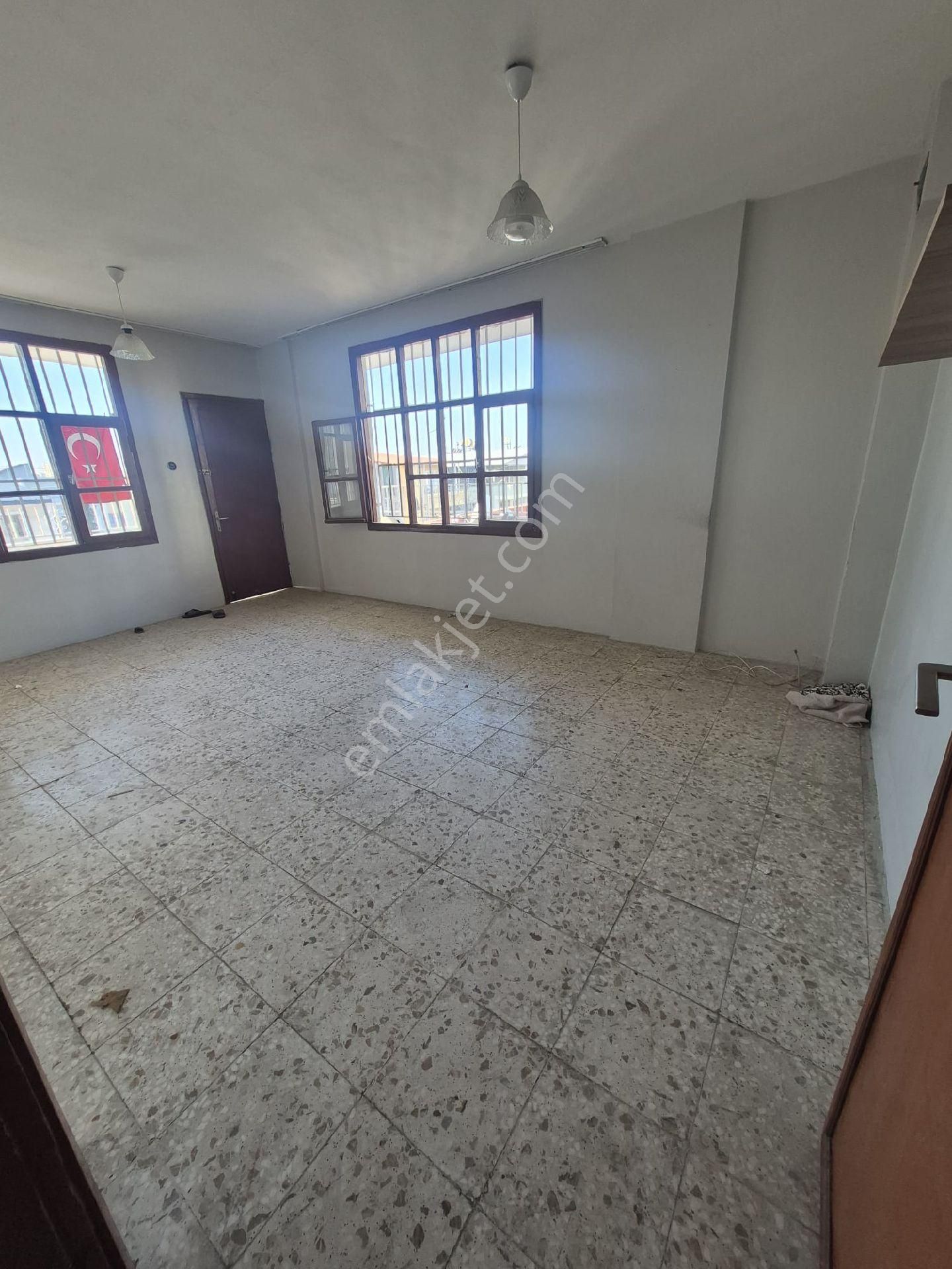 Yüreğir İsa Alatas Cevresi2+1 - Görsel 11