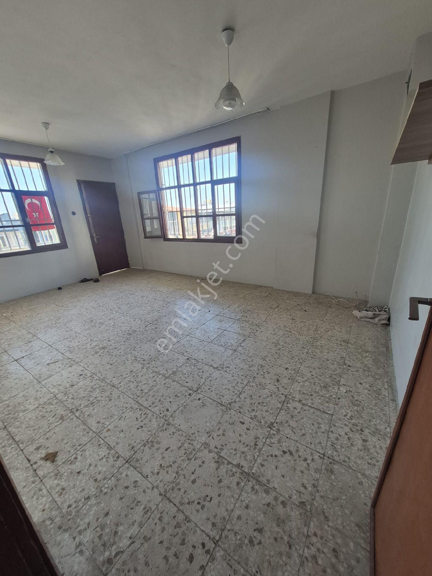 Yüreğir İsa Alatas Cevresi2+1 - Görsel 14