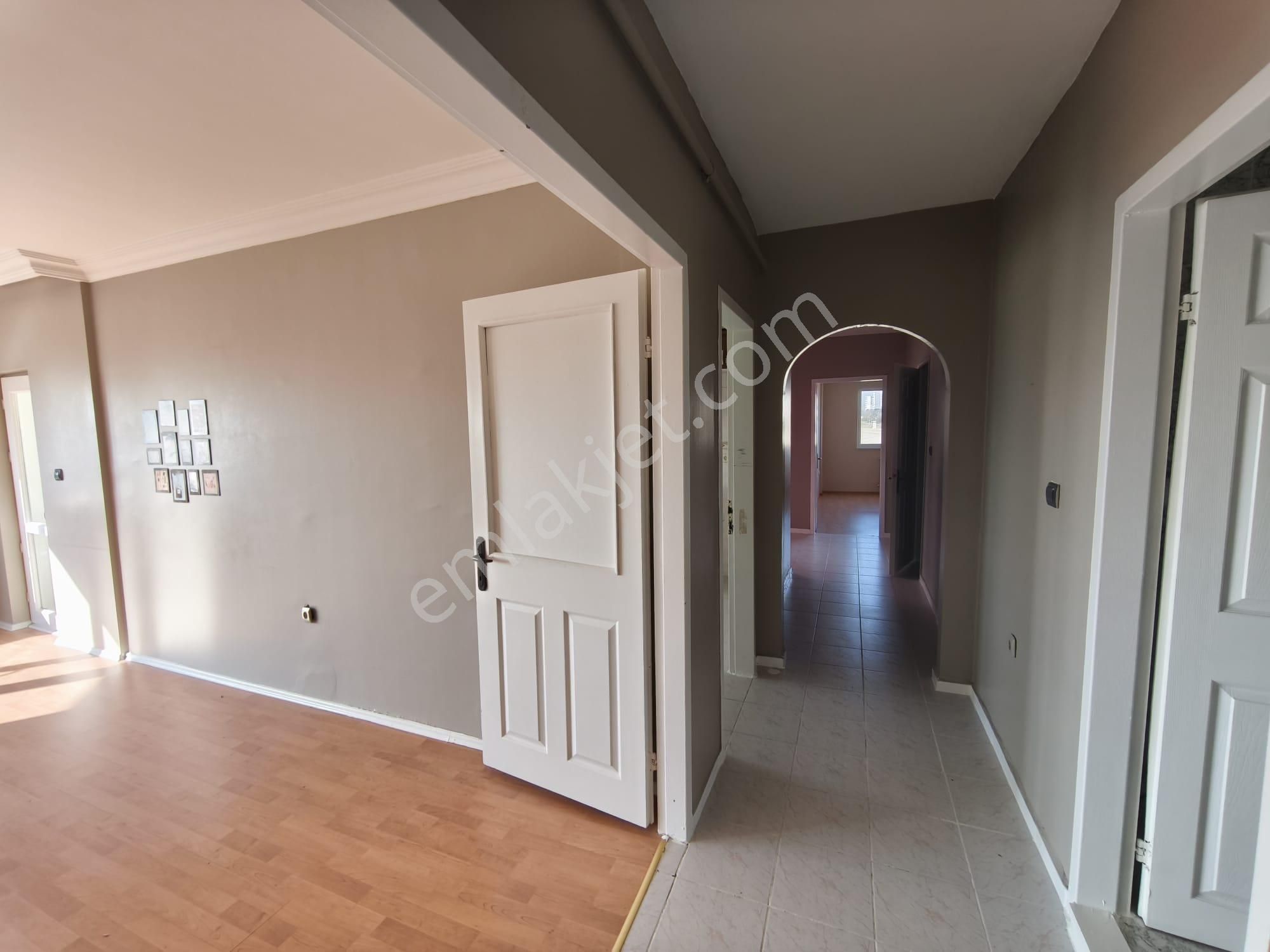 Etimesgut Şeyh Şamil Mahallesinde Site İçerisinde Kiralık Daire - Görsel 17