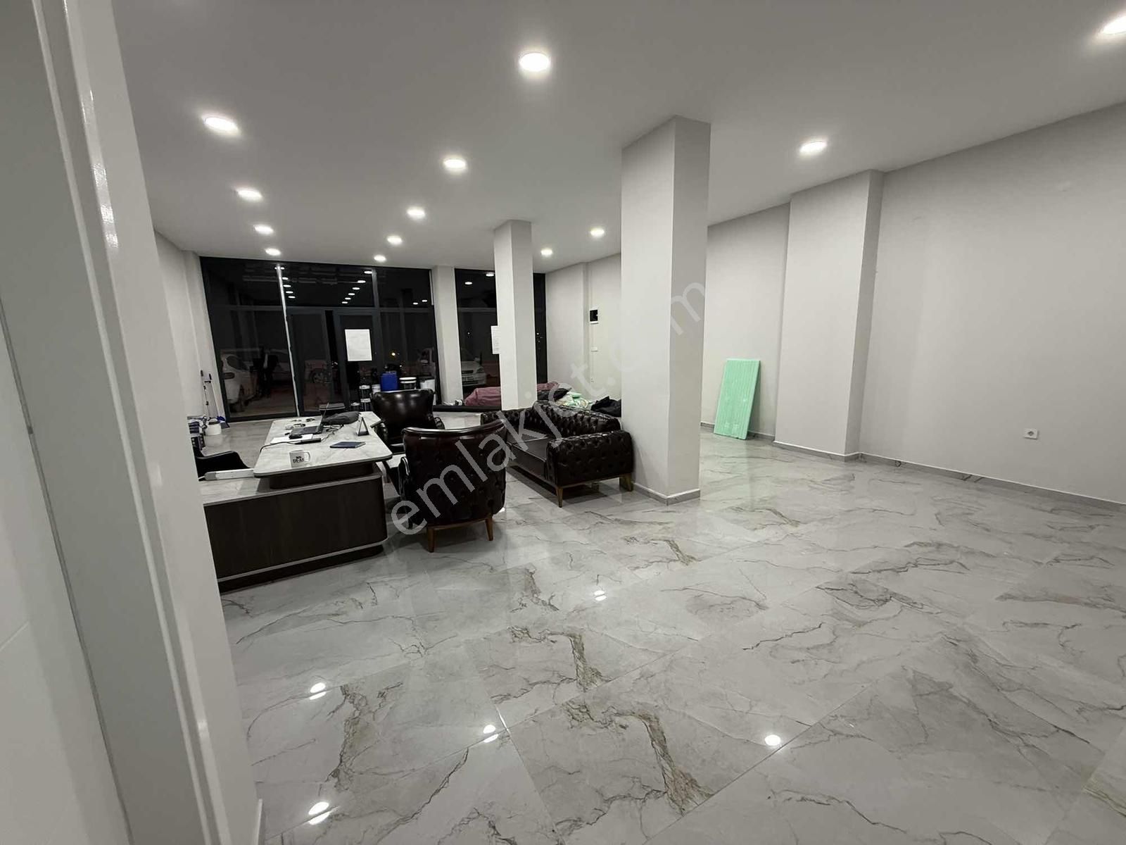 Tapu54 | Tepekum Mah. Kiralık 100m2 Dükkan - Görsel 3