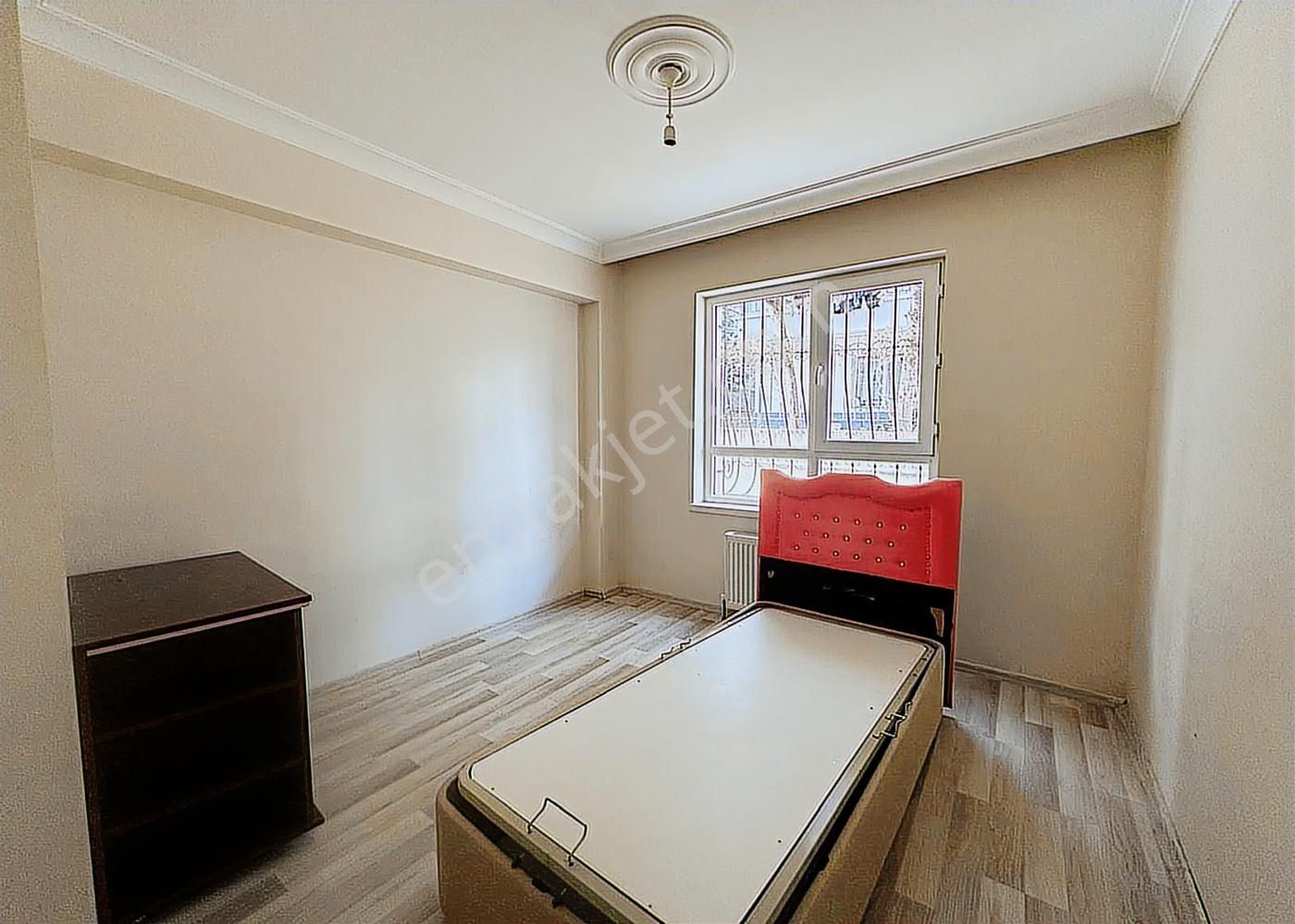 Bağlum Merkez'de Cadde Dibinde 3+1 Yüksek Giriş - Görsel 18