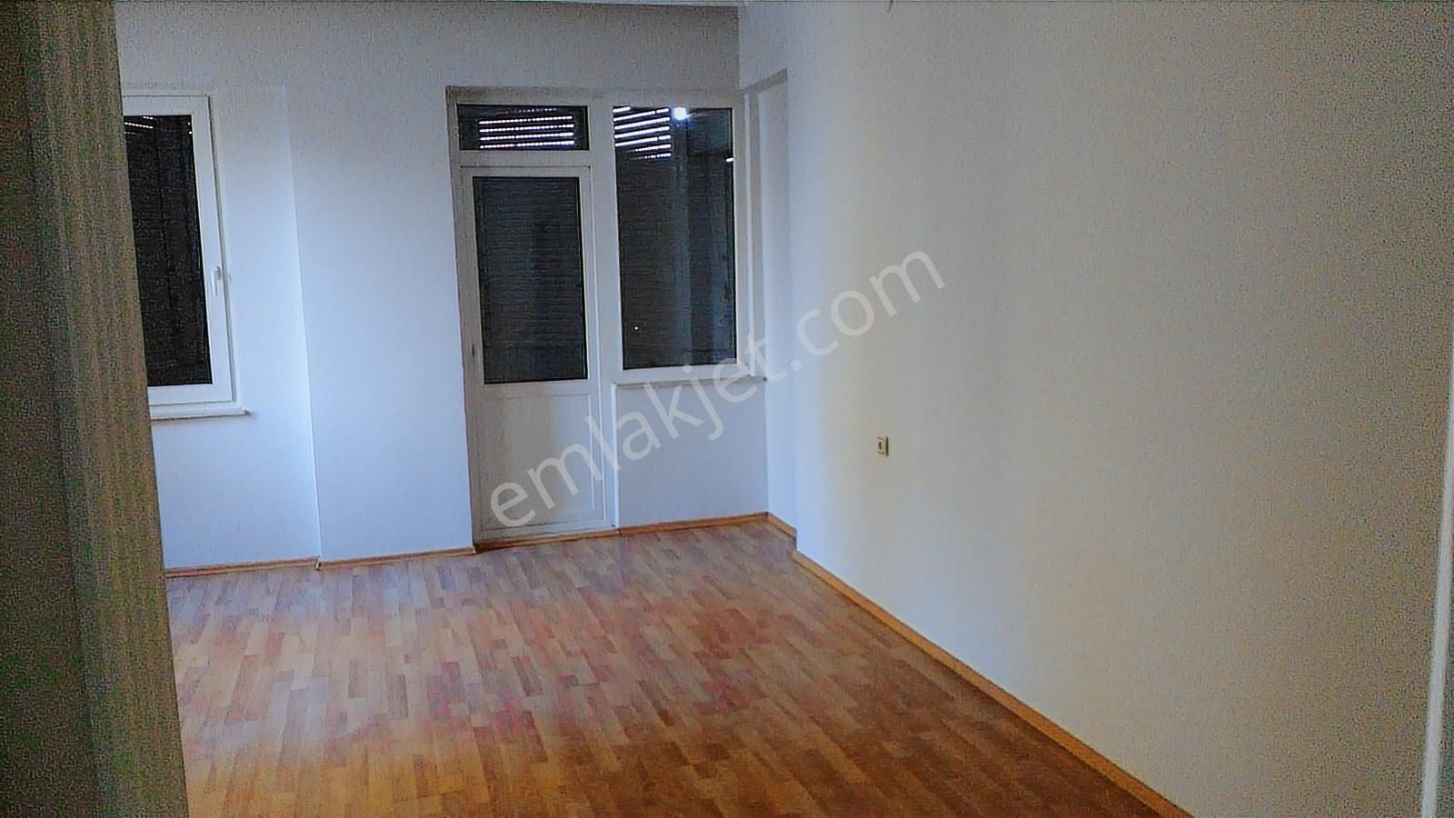 Meydan Kavağı'nda Ayrı Mutfaklı 2+1 Kiralık Daire - Görsel 16