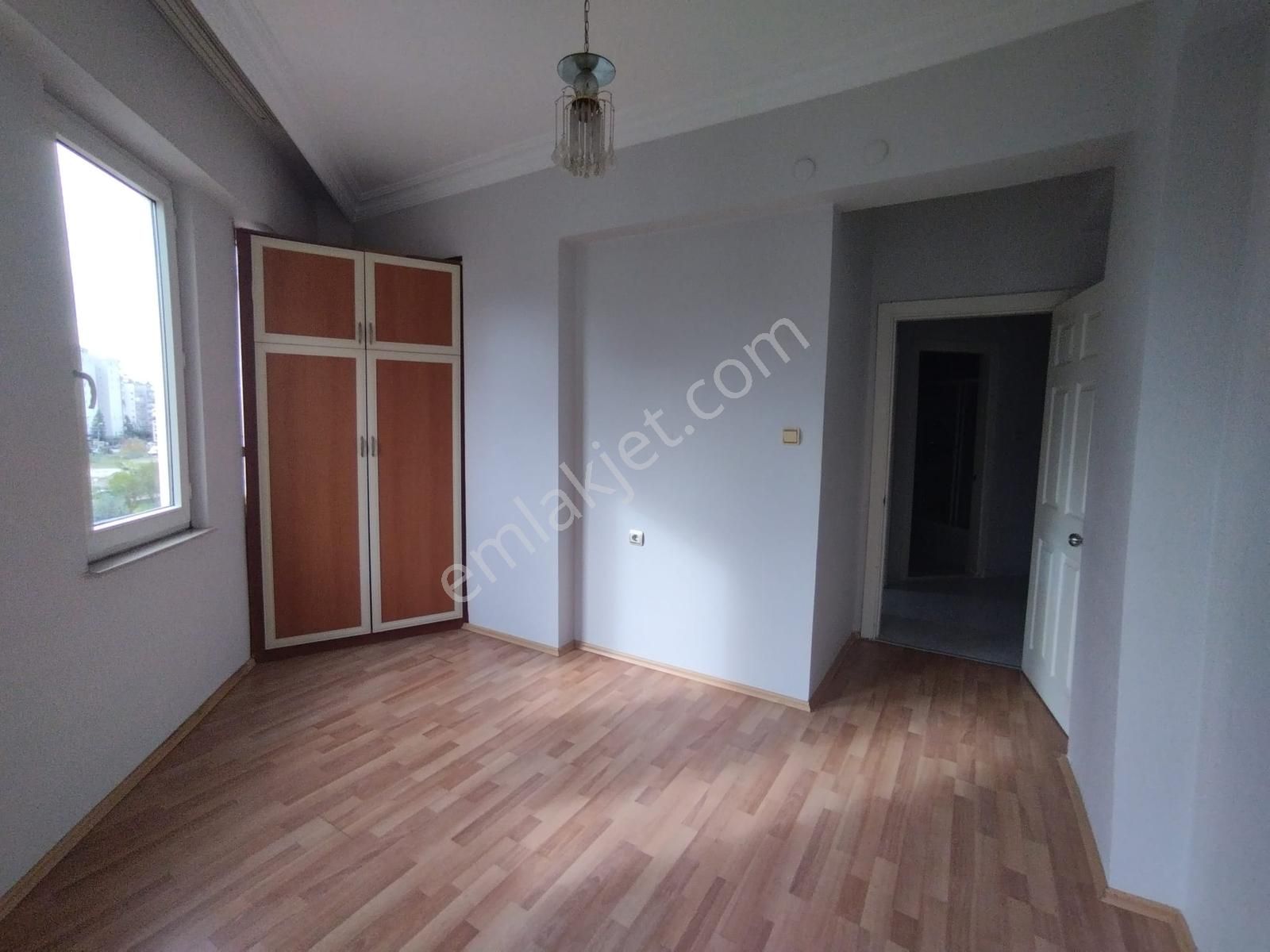 Meydan Kavağı'nda Ayrı Mutfaklı 2+1 Kiralık Daire - Görsel 25