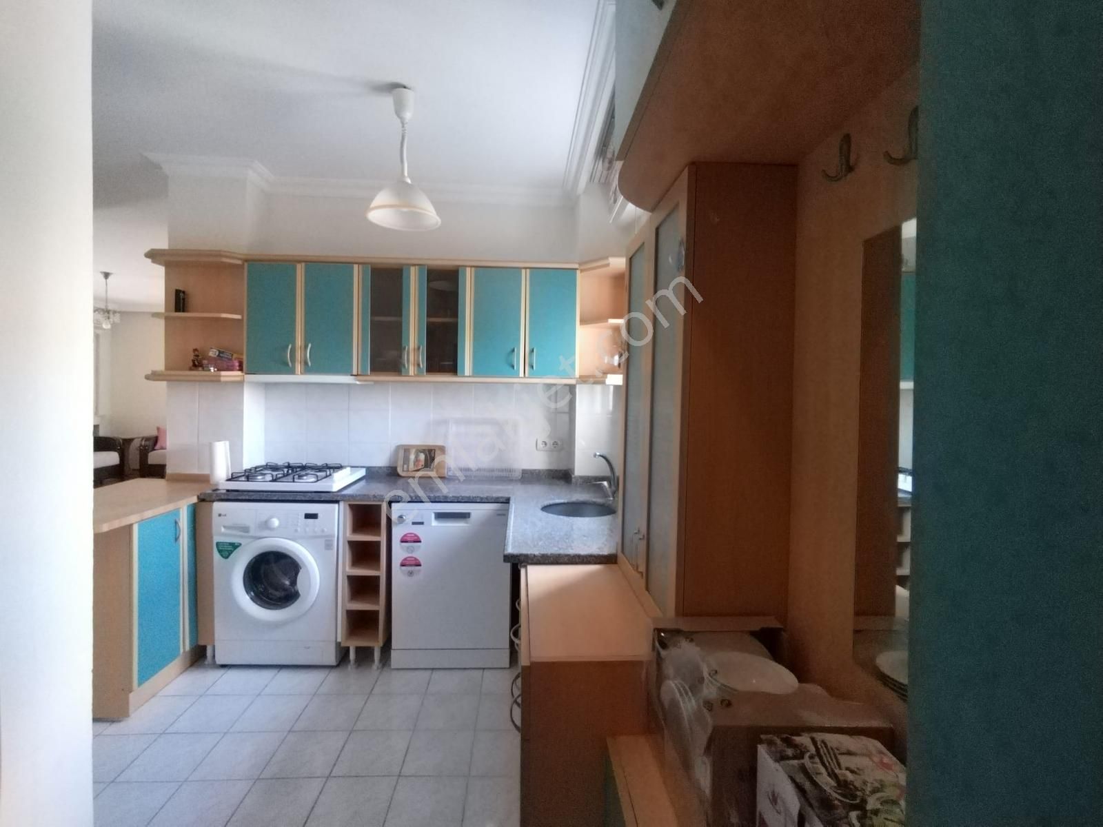 Laura Kavşağı'nda Mobilyalı 1+1 Daire - Görsel 10