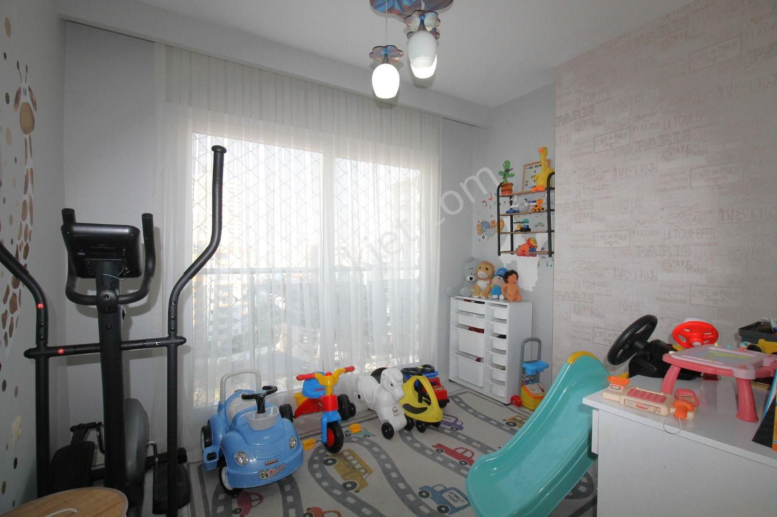 Üstünkent'ten Çiftlikköy'de 3+1 Masrafsız Fırsat Daire - Görsel 9