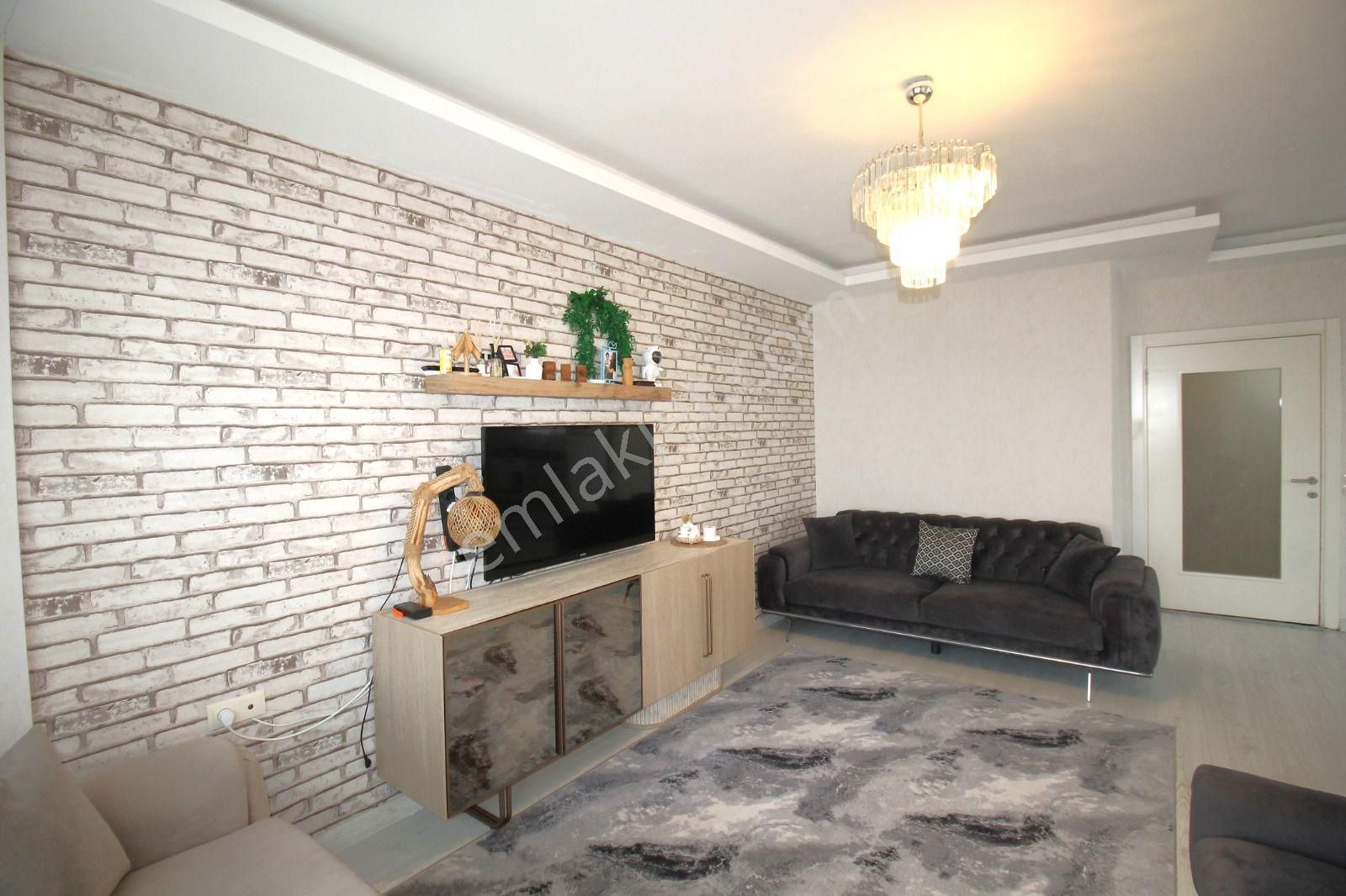 Üstünkent'ten Çiftlikköy'de 3+1 Masrafsız Fırsat Daire