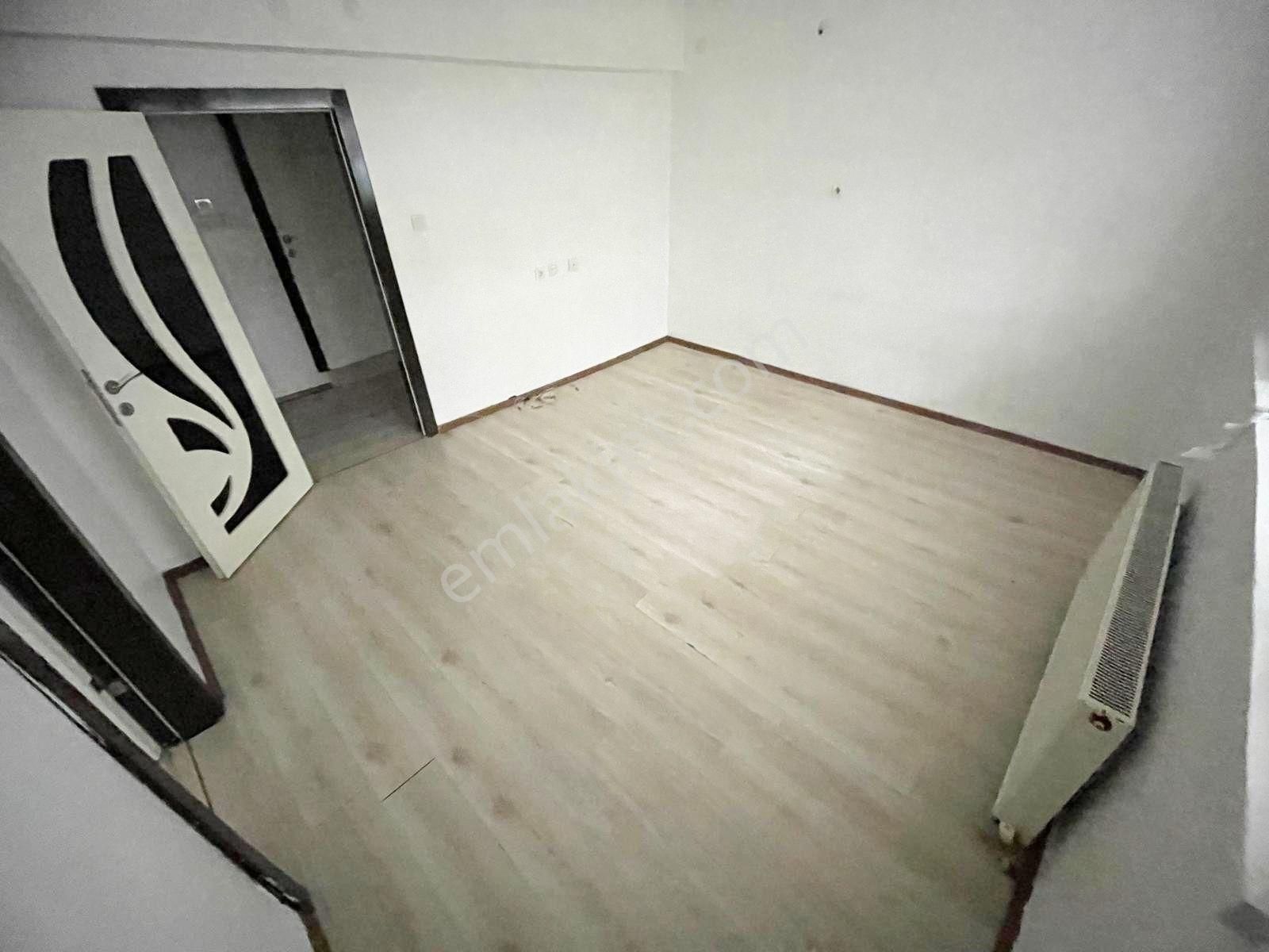 Koza Emlak'tan Mareşal Çakmak Mahalesinde Yapılı Satılık Dairee - Görsel 11