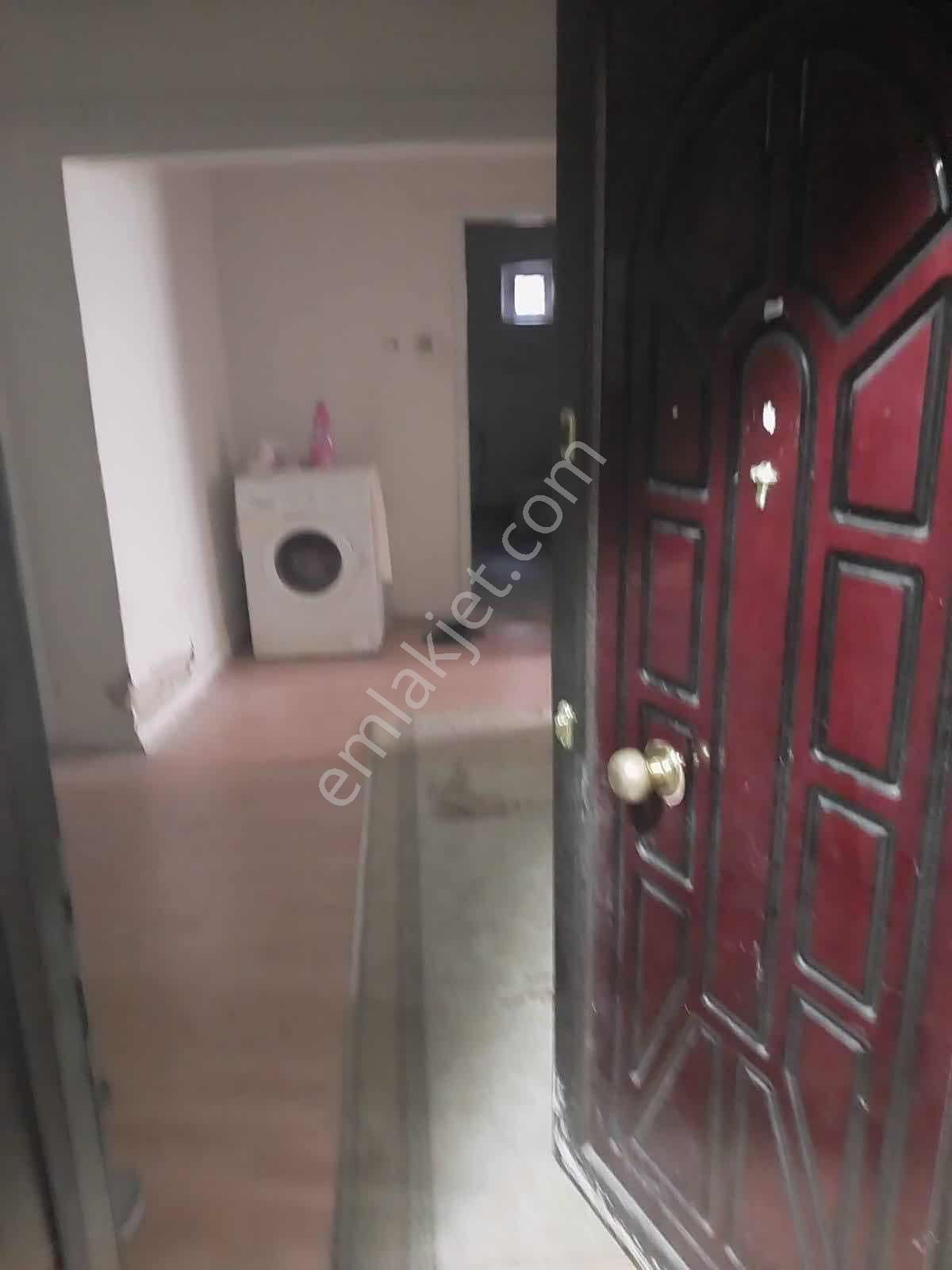 Cumhuriyet Mah. 3+1 Bodrum Kat Doğalgazı Daire - Görsel 9