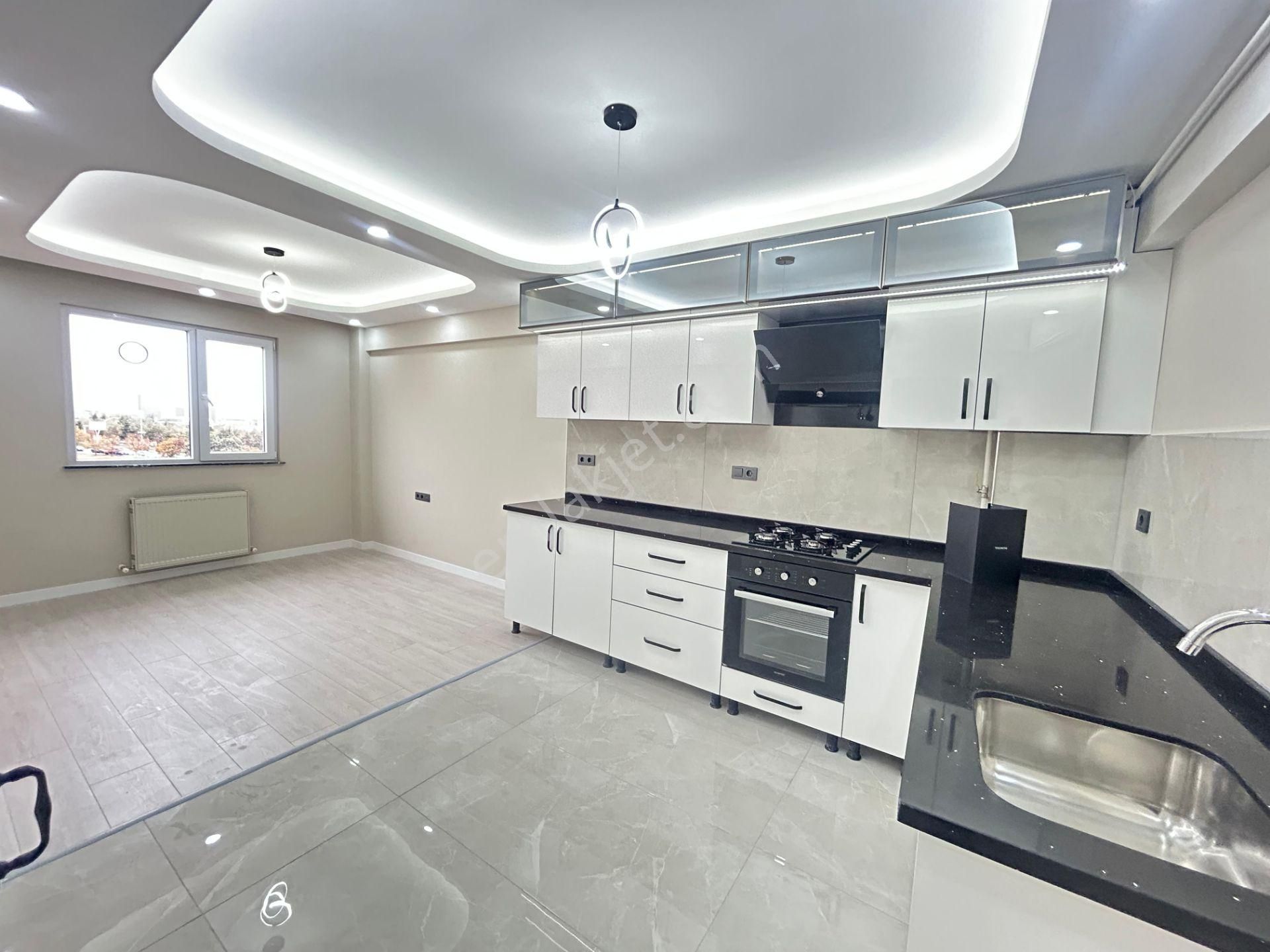 Taner'den Sokullu Cadde Üzeri Ç.emeç Yanı 3+1 Manzaralı Süper Lüks - Görsel 24