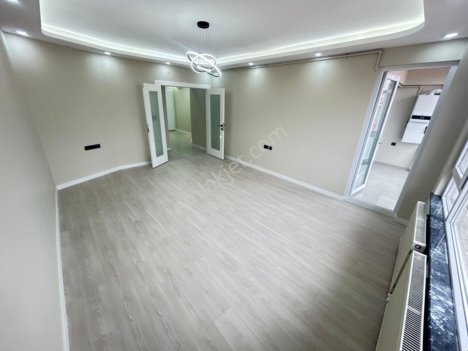 Taner'den Sokullu Cadde Üzeri Ç.emeç Yanı 3+1 Manzaralı Süper Lüks - Görsel 4