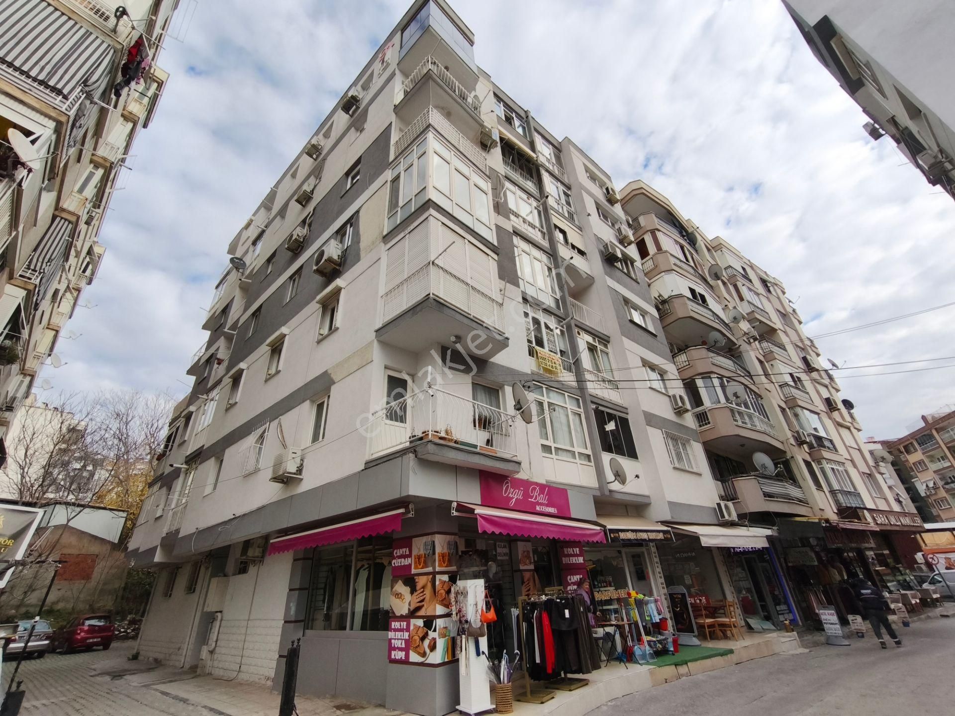 Bornova Hükümet Konağı Arkası Kombili Asansörlü Arakat Kiralık 2+1 Daire - Görsel 34