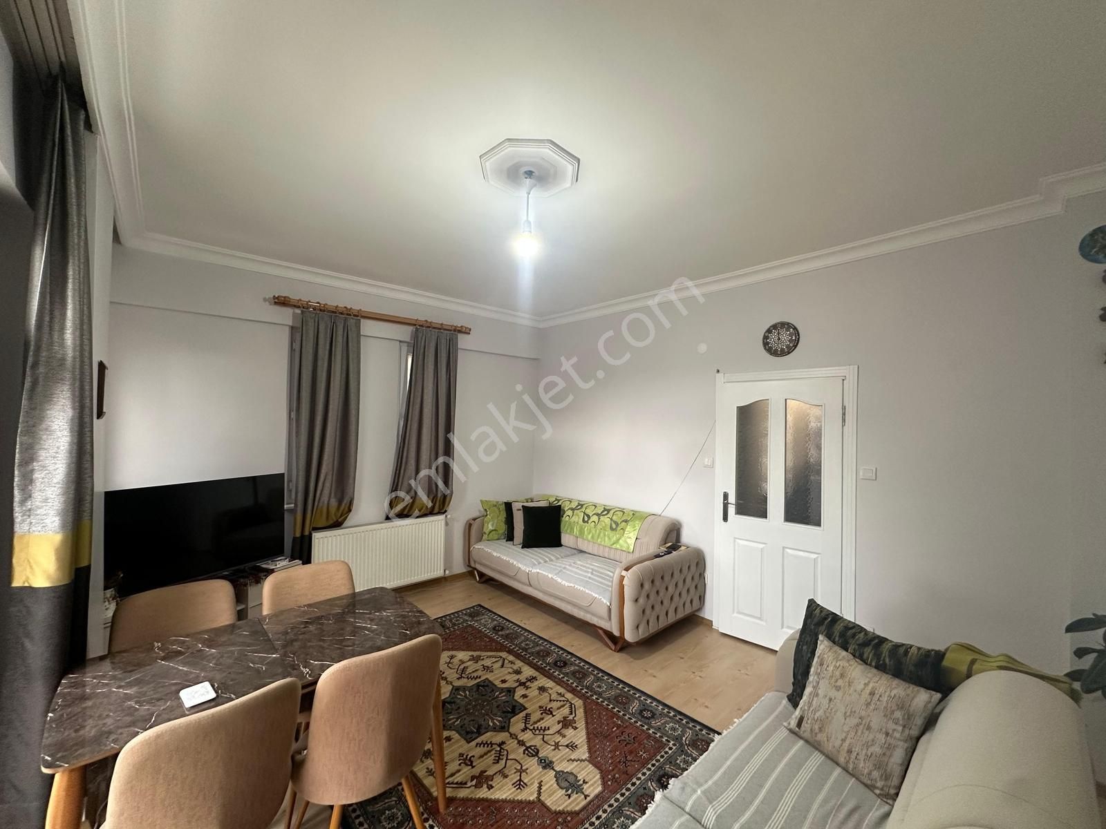 Çengelköy Güzeltepe Mah 2+1 Kiralık Daire - Görsel 15