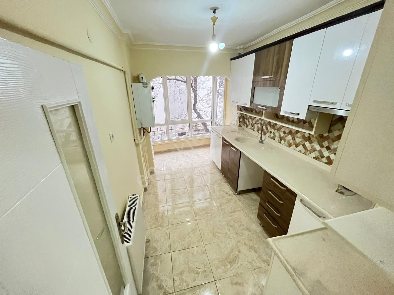 Mç Emlak'tan Plevne Mah'de 3+1 Satılık Daire - Görsel 3