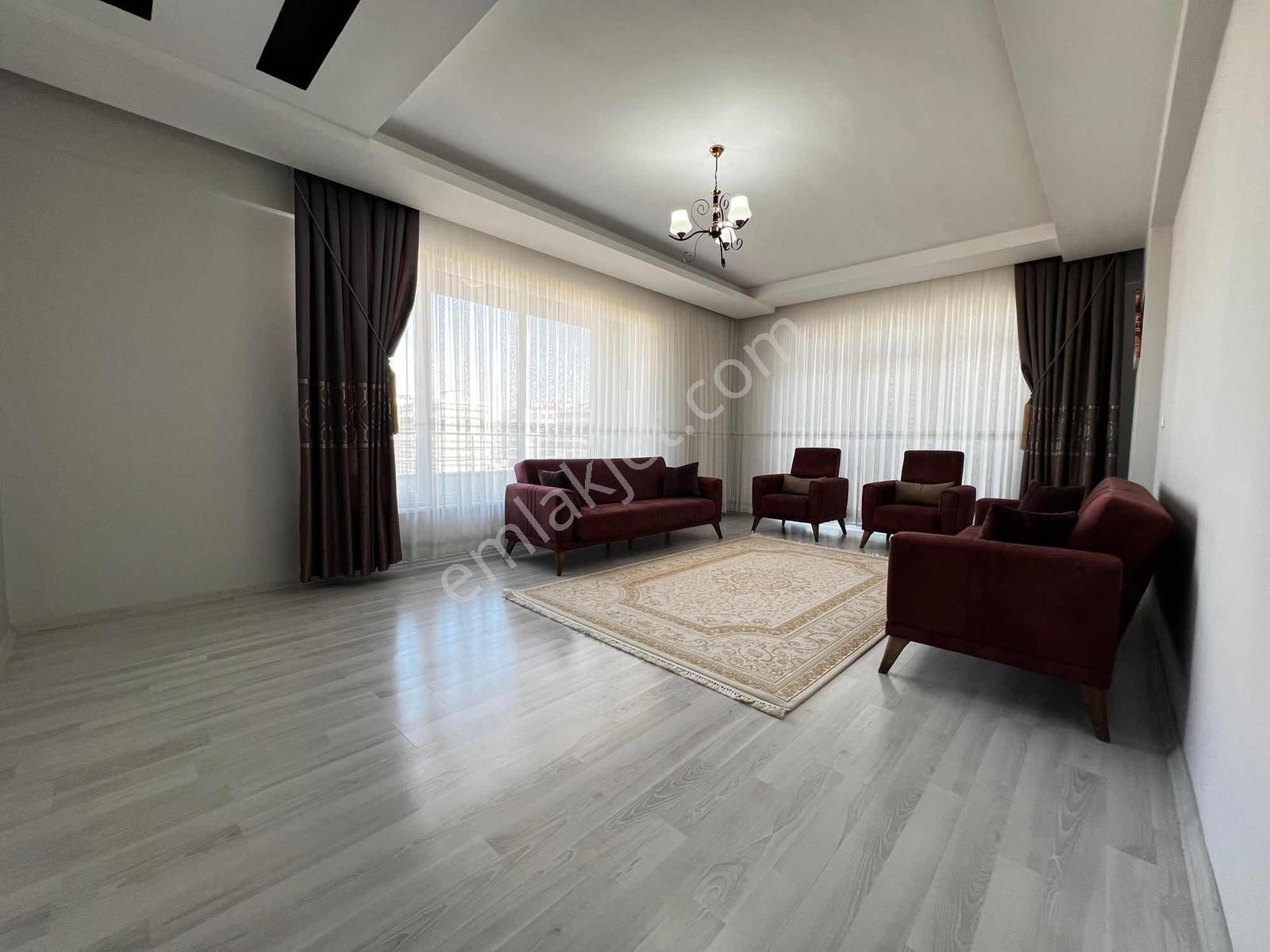 Mevlana Kültür Merkezi Yanı Kullanıma Hazır 3+1 Fırsat Daire - Görsel 12