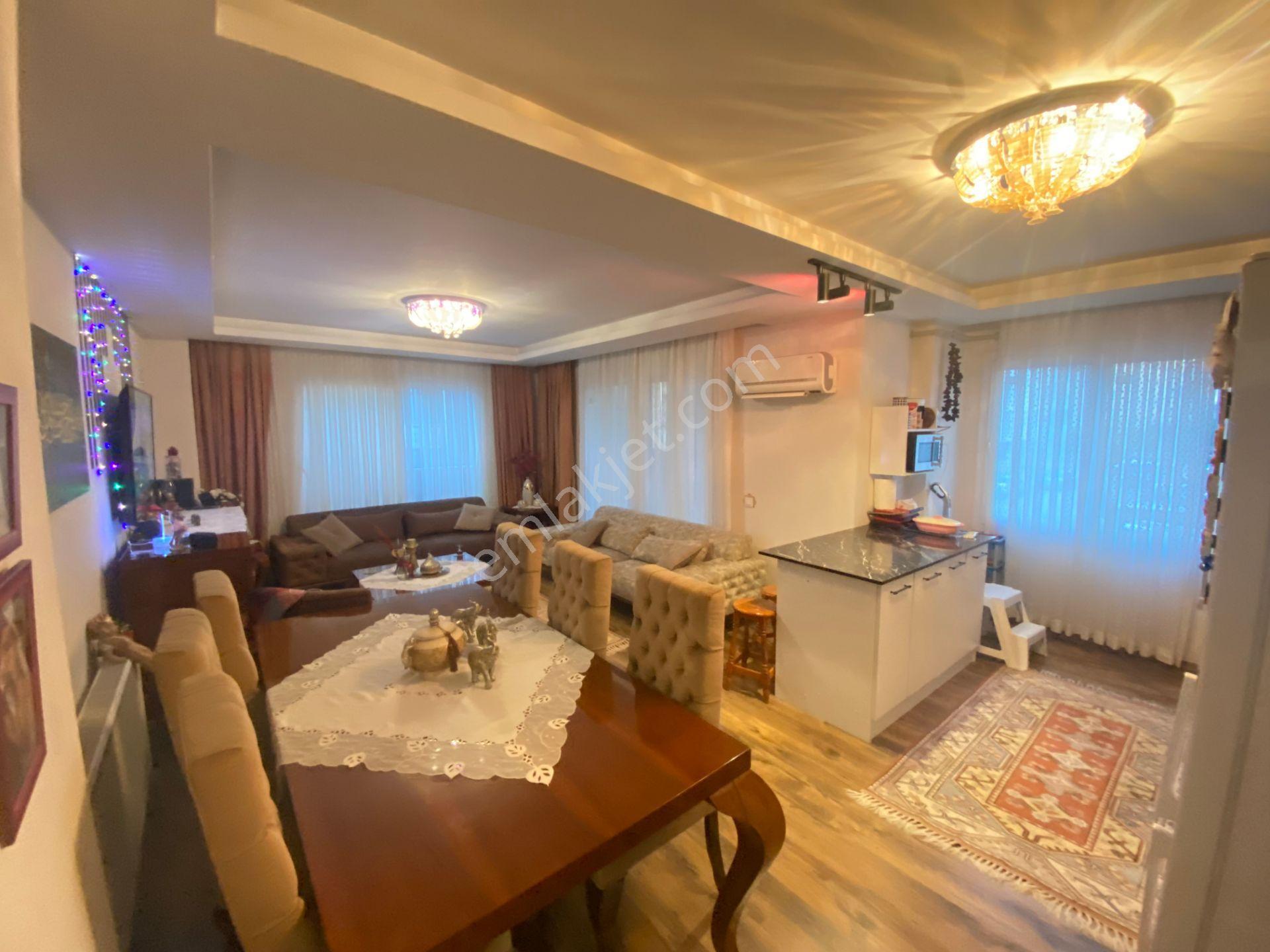 Prestij'den Hamidiye'de Köşebaşı Doğalgazlı Asansörlü 2+1 Daire