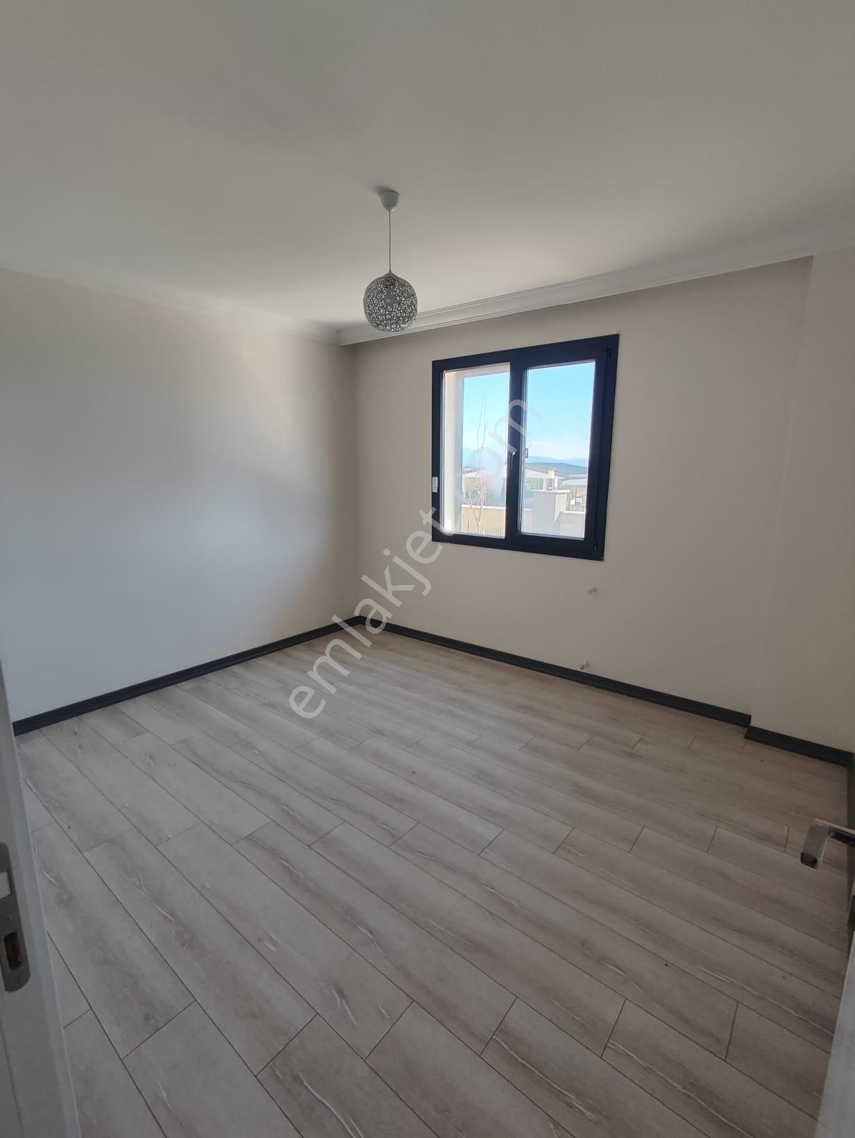 Didim'de Full Deniz Manzaralı Müstakil Bahçeli 2+1 Geniş Daire - Görsel 7