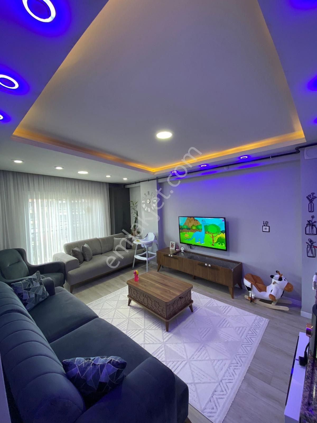 Ana Cadde'de Yerden Isıtma 2+1 Açık Mutfak Asansörlü Daire - Görsel 13