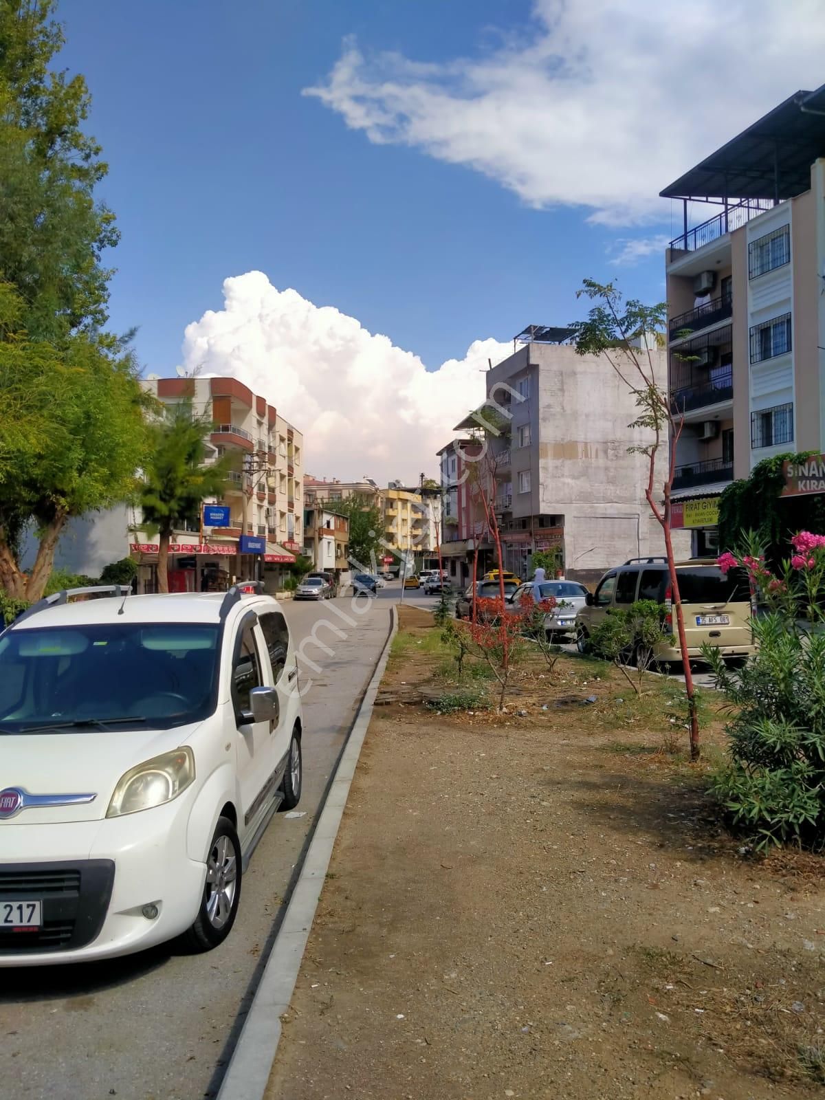 Ana Cadde'de Yerden Isıtma 2+1 Açık Mutfak Asansörlü Daire - Görsel 2