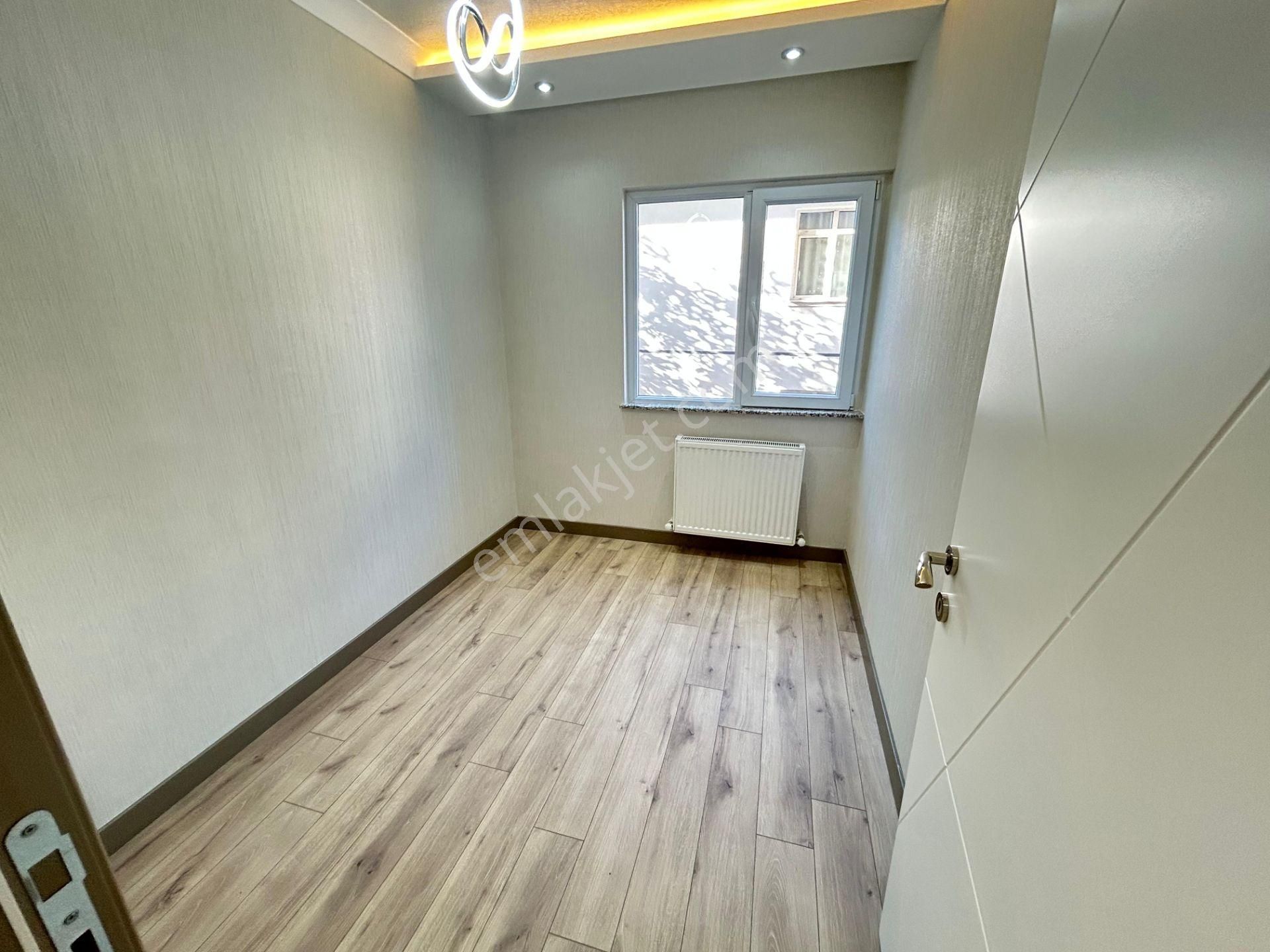 Taner'den Dikmen Cad'de 3+1 Orta Kat Süper Lüks K.otoparklı Ç.emeç Yakını - Görsel 33