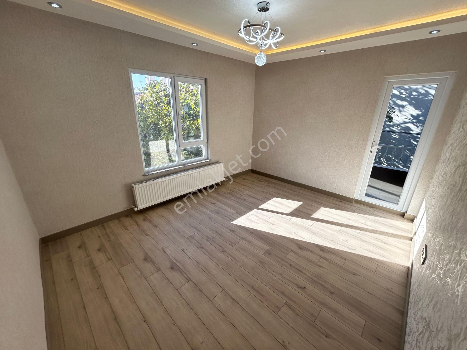 Taner'den Dikmen Cad'de 3+1 Orta Kat Süper Lüks K.otoparklı Ç.emeç Yakını - Görsel 8