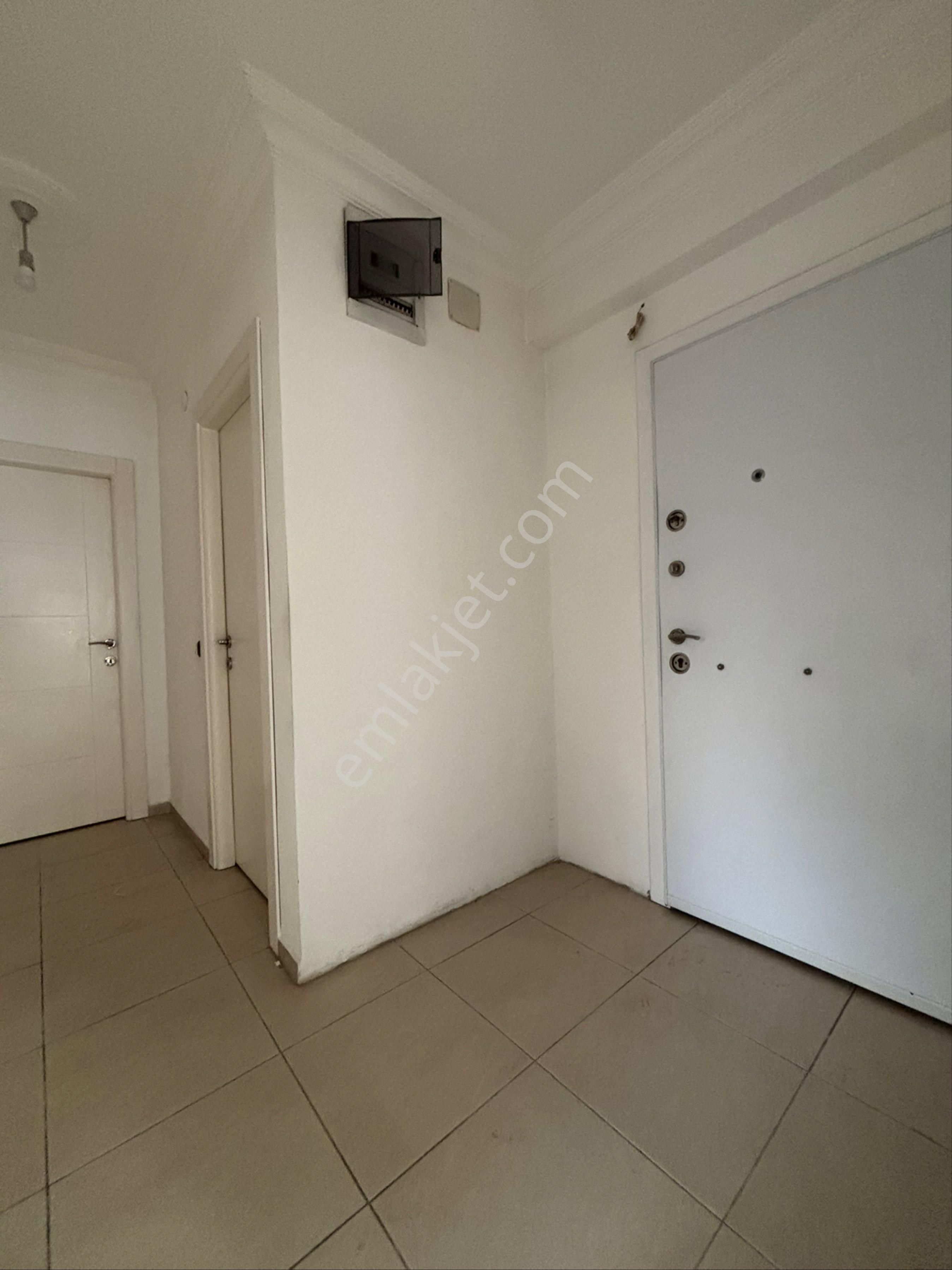 Kızıltoprak Mah. 2+1- 75 M2 Giriş Kat Kiralık Daire - Görsel 9