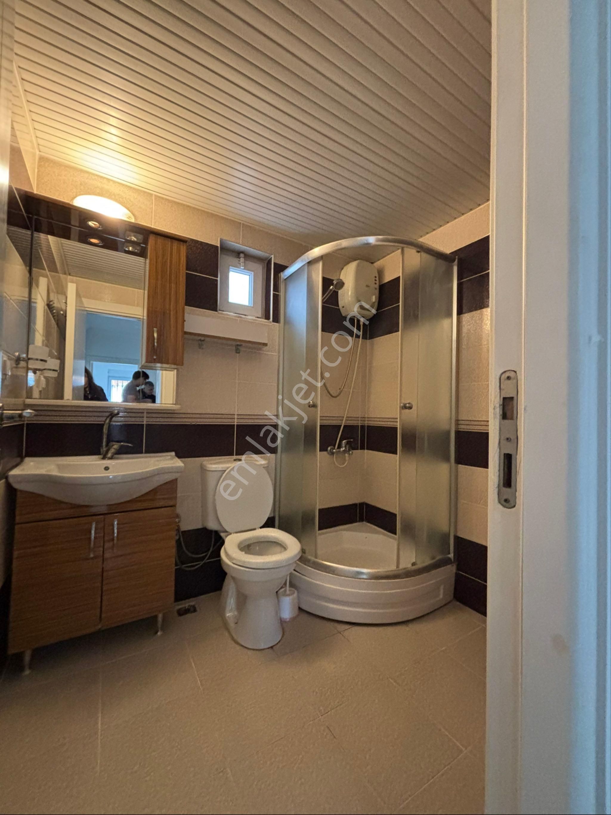 Kızıltoprak Mah. 2+1- 75 M2 Giriş Kat Kiralık Daire - Görsel 16