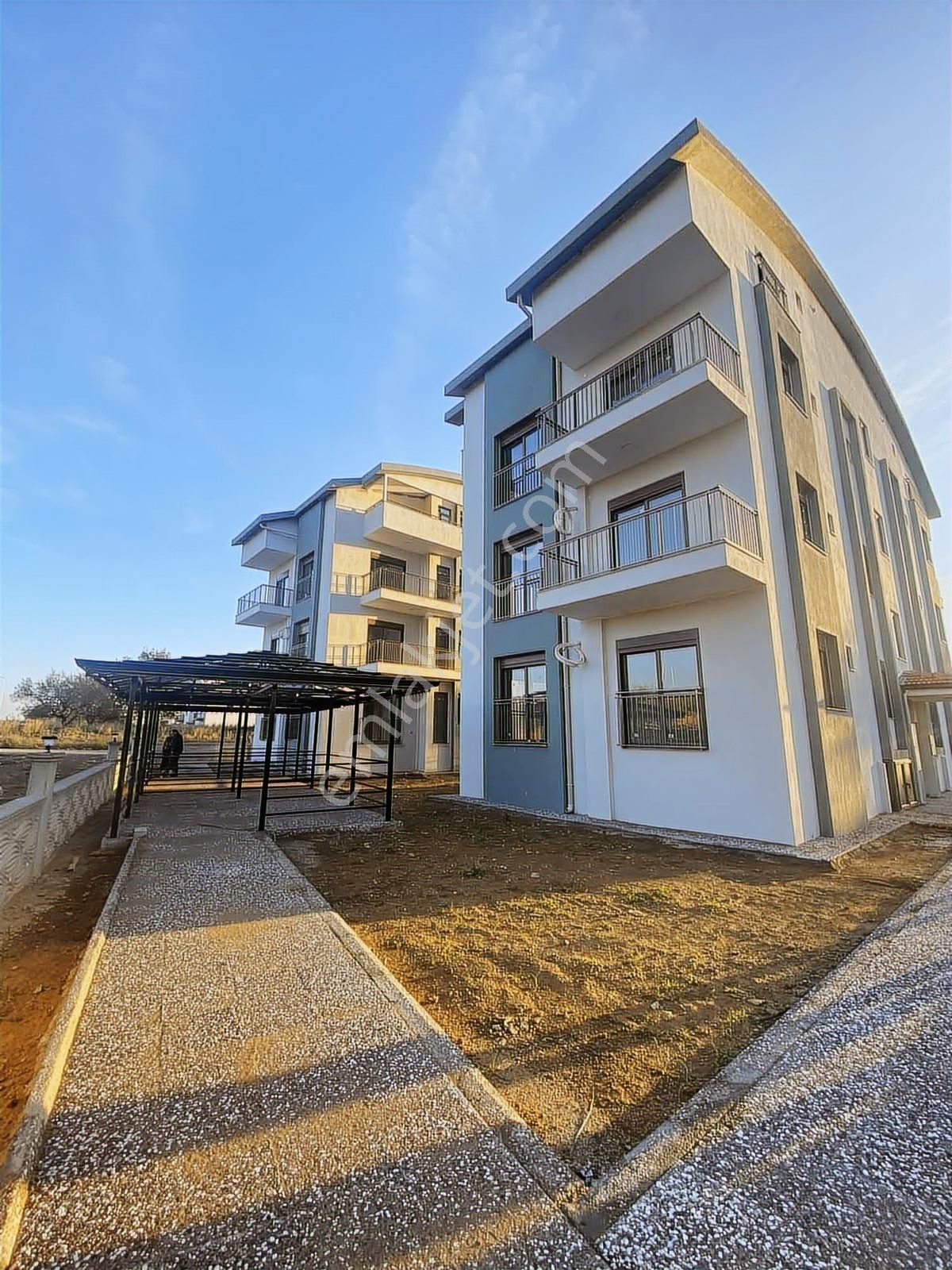 Kızılot Ta Denize Çok Yakın 2+1 Satılık