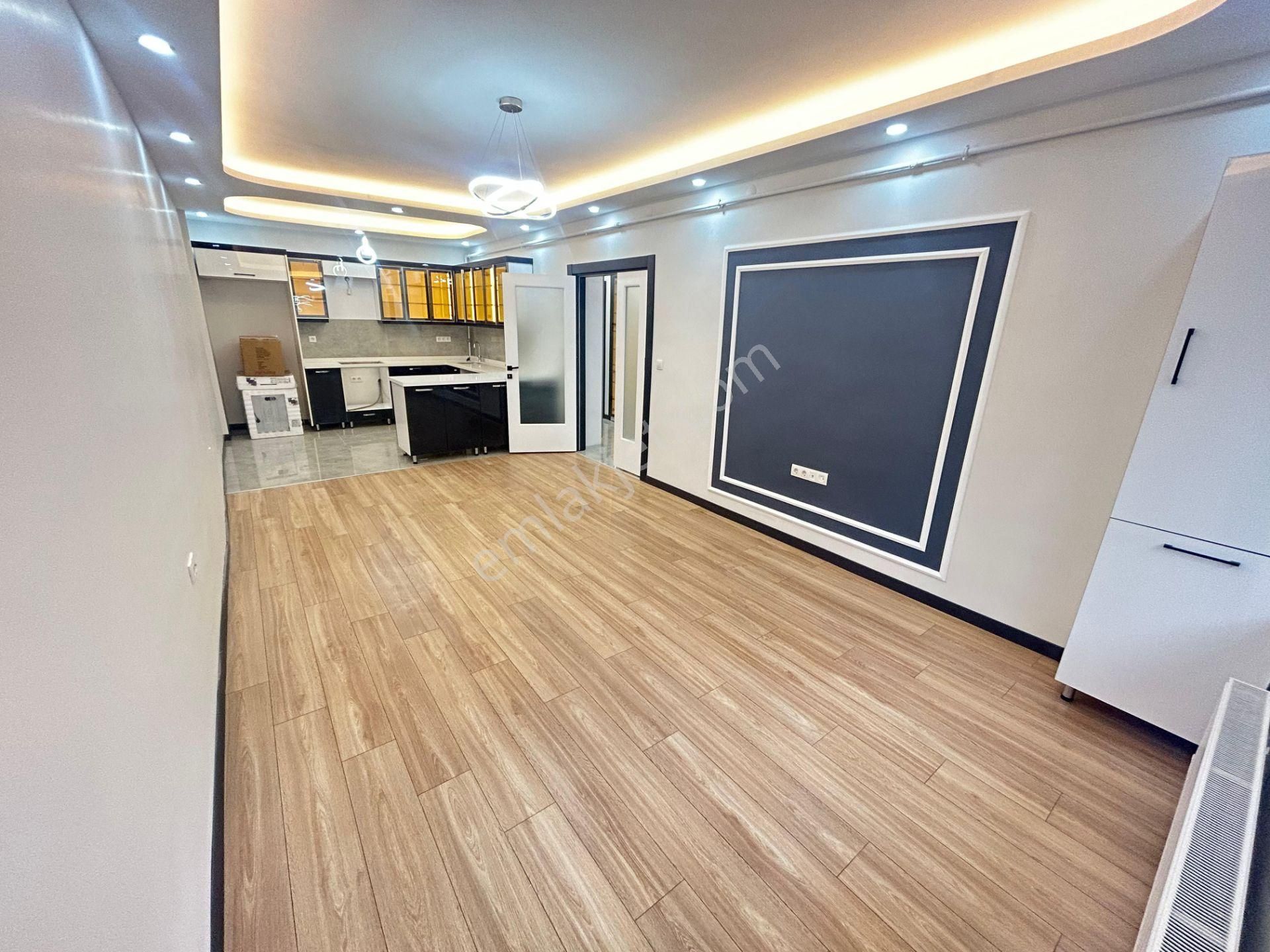 Taner'den Dikmen Cad'de 3+1 Amerikan Mutfaklı Bahçe Çıkışlı Lüks Daire - Görsel 18