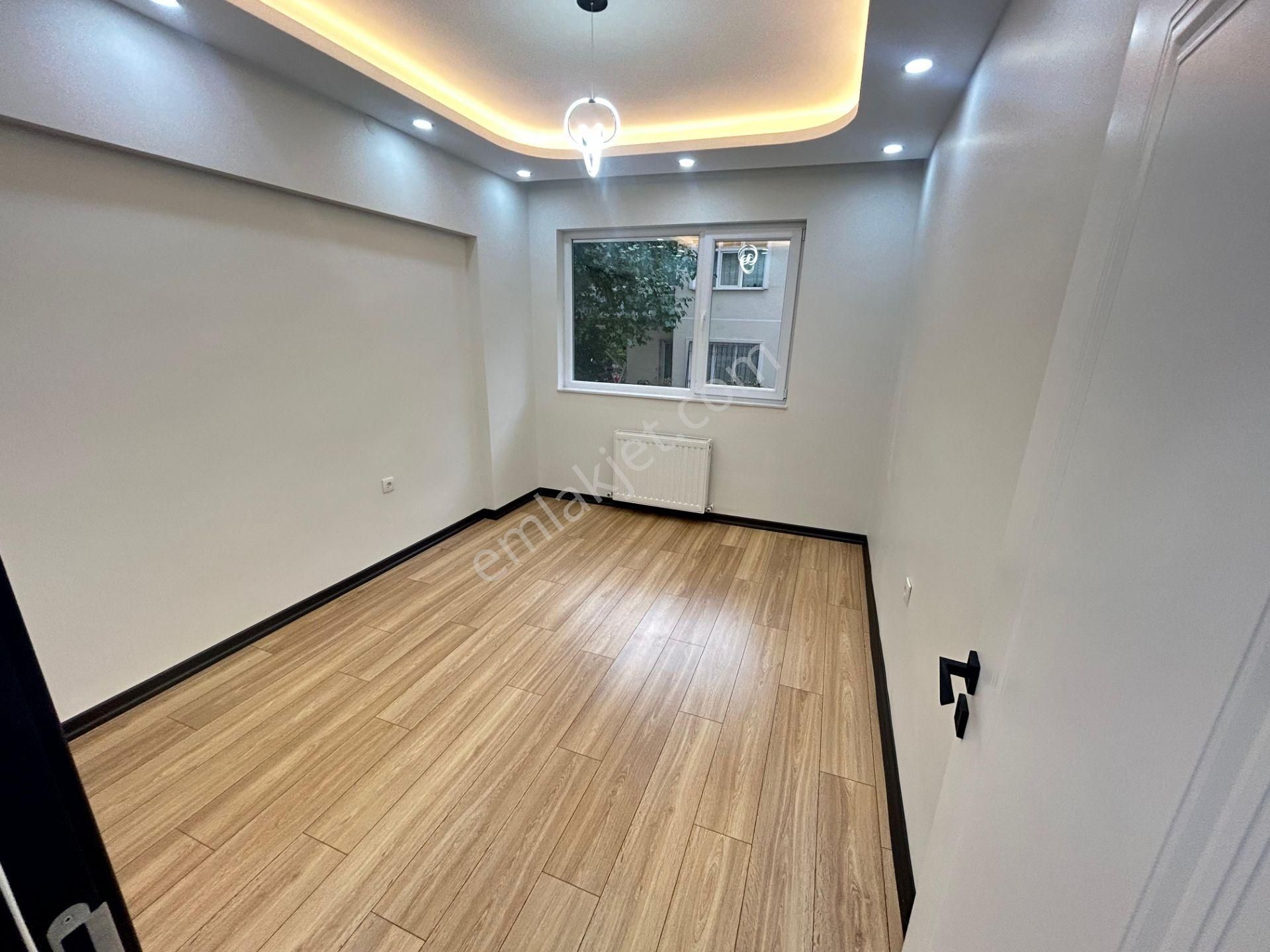 Taner'den Dikmen Cad'de 3+1 Amerikan Mutfaklı Bahçe Çıkışlı Lüks Daire - Görsel 15