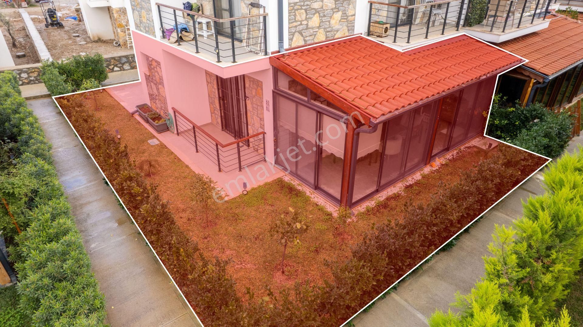 Datça Merkez'de Nezih Sitede Satılık Denize Yakın 1+1 65m² Bahçe Katı Daire - Görsel 4