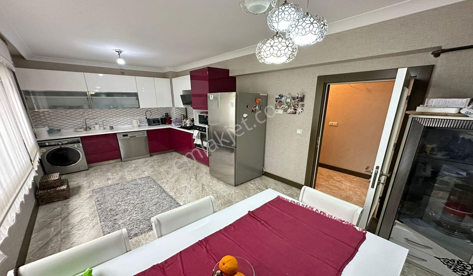 Ufuktepe Sitede Teras Balkonlu Kök Tapu Spor Salonlu Yeni Bina - Görsel 4