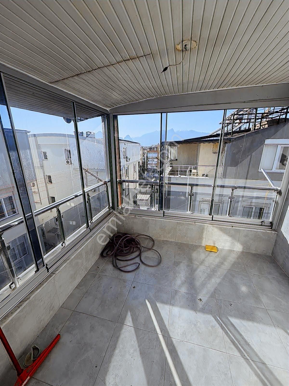 Kafeler Caddesi'ne Yakın Konumda Satılık 2+1 Dubleks Daire - Görsel 10