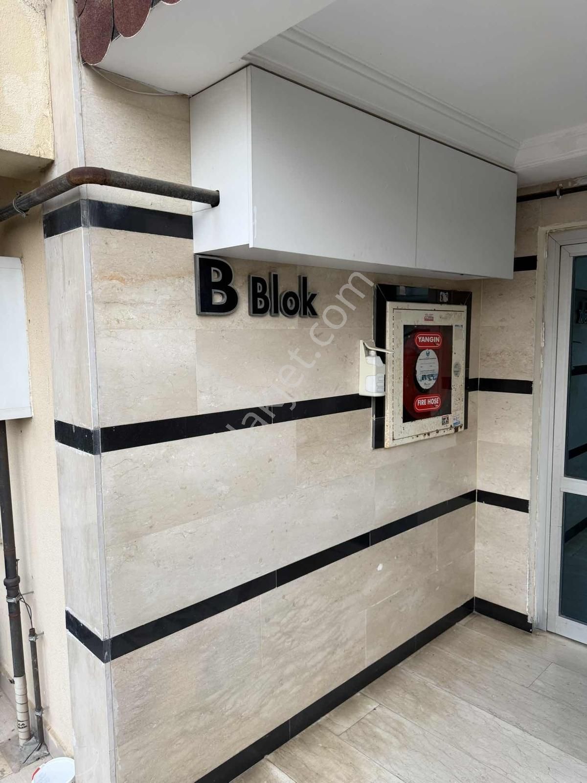 Uncalı Merkezi Konumda Havuzlu Sitede Kiralık 3+1 Geniş Daire - Görsel 5